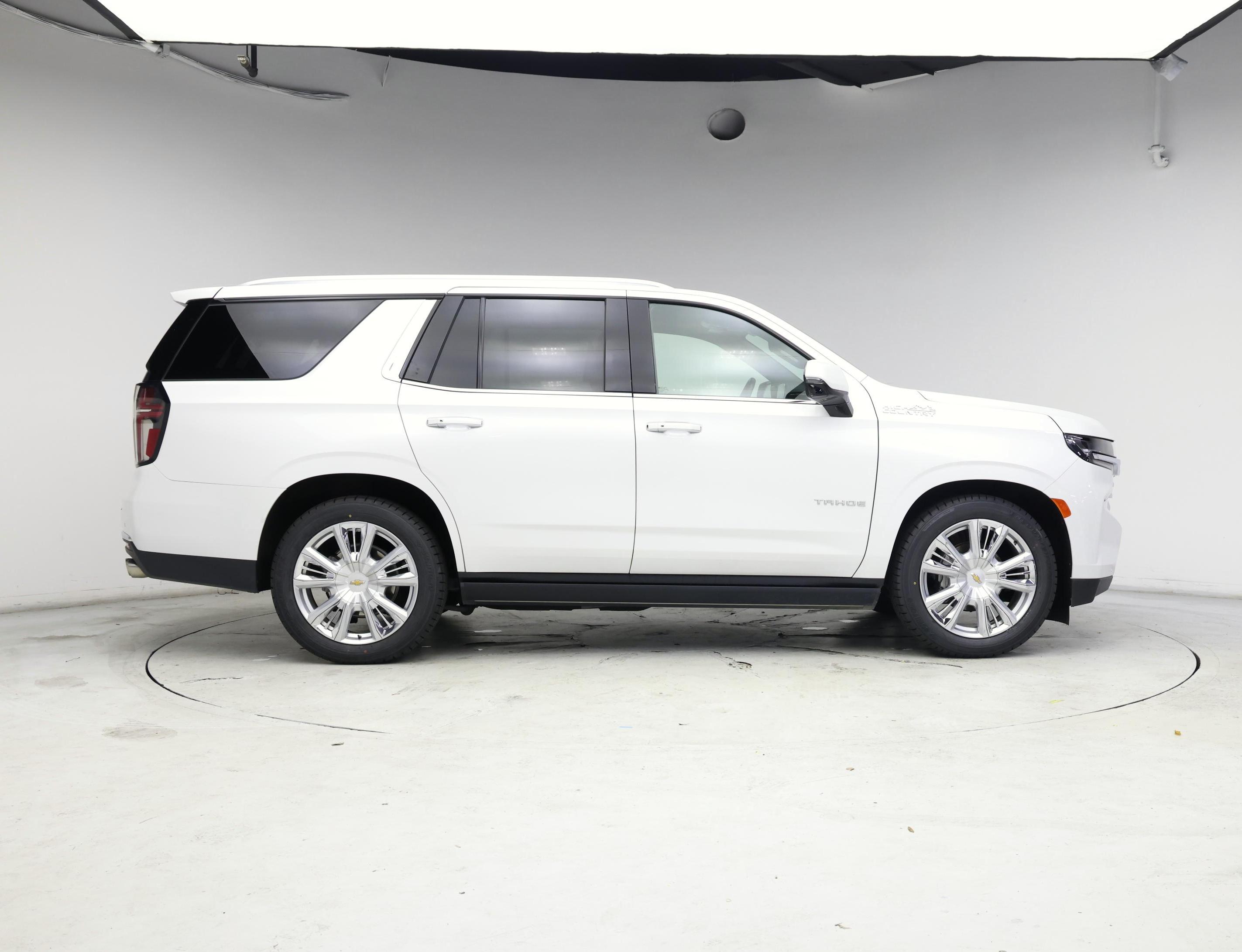 Thumbnail: 2023 Chevrolet Tahoe - 7