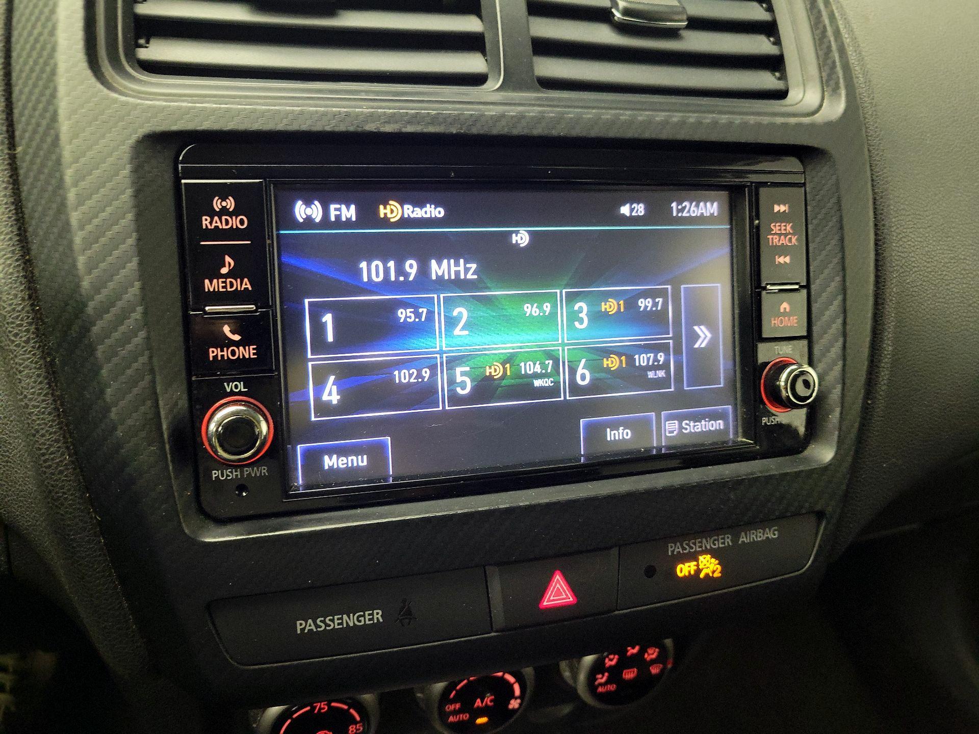 Thumbnail: 2021 Mitsubishi Outlander Sport - 14