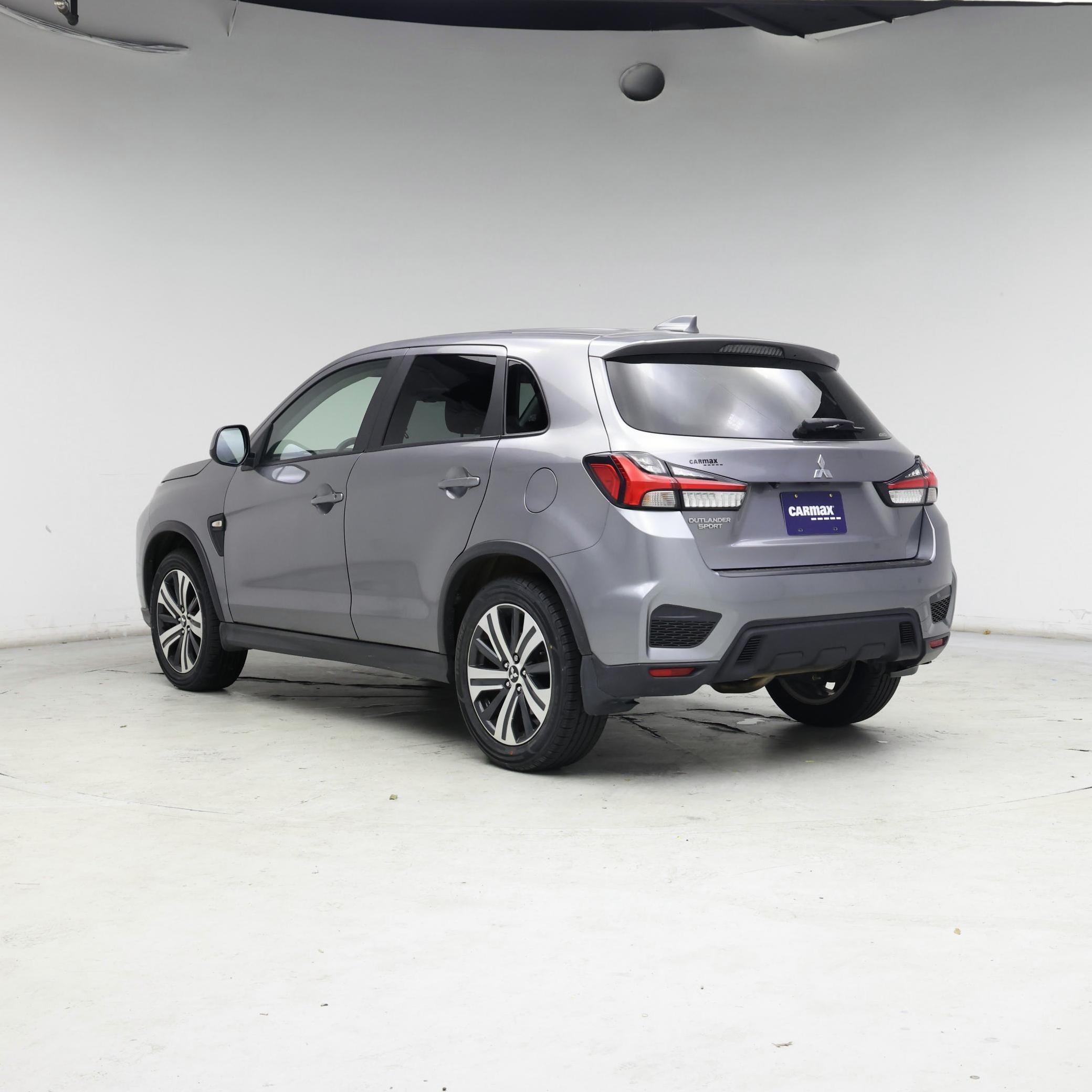 Thumbnail: 2021 Mitsubishi Outlander Sport - 2