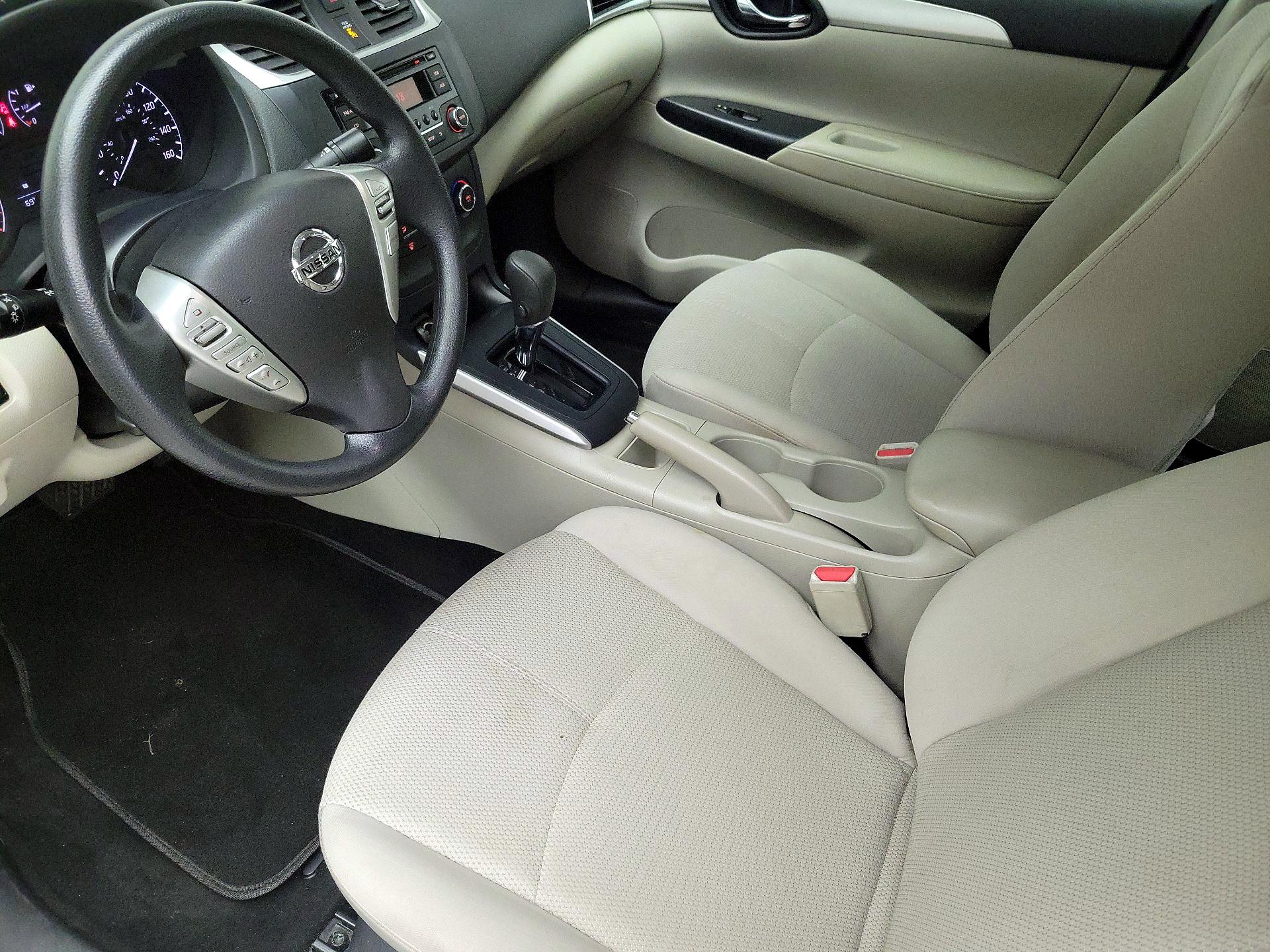 Thumbnail: 2017 Nissan Sentra - 11
