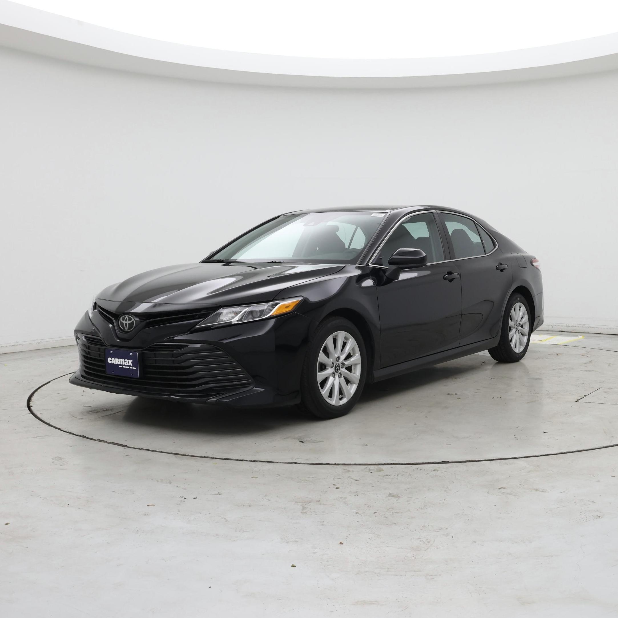 Thumbnail: 2020 Toyota Camry - 4