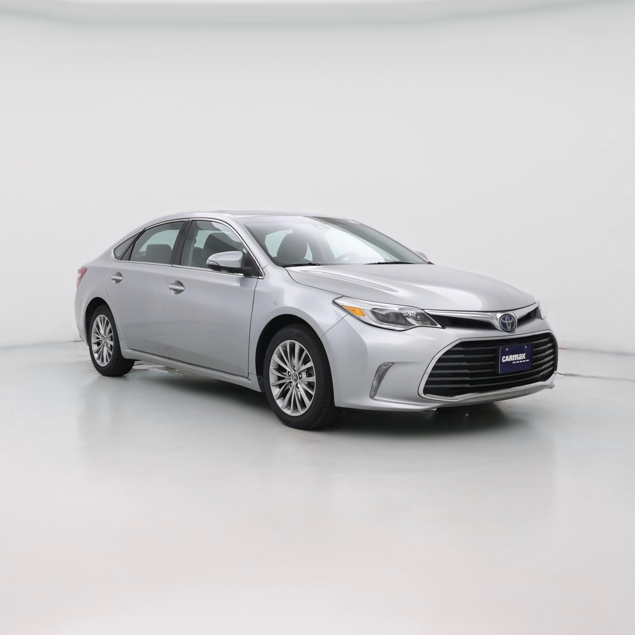 Thumbnail: 2016 Toyota Avalon - 1