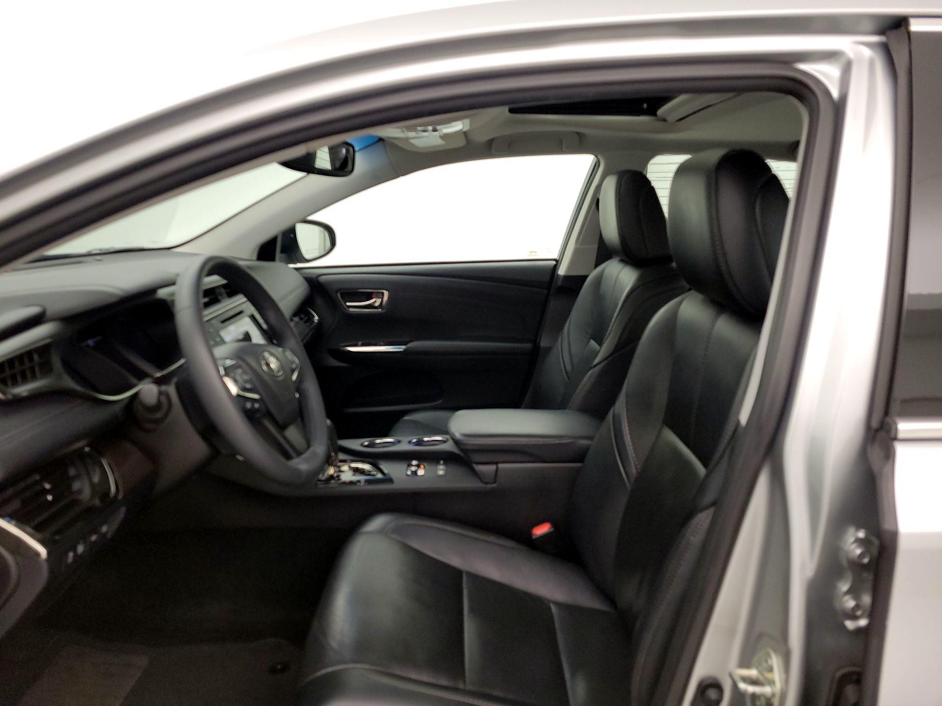 Thumbnail: 2016 Toyota Avalon - 11
