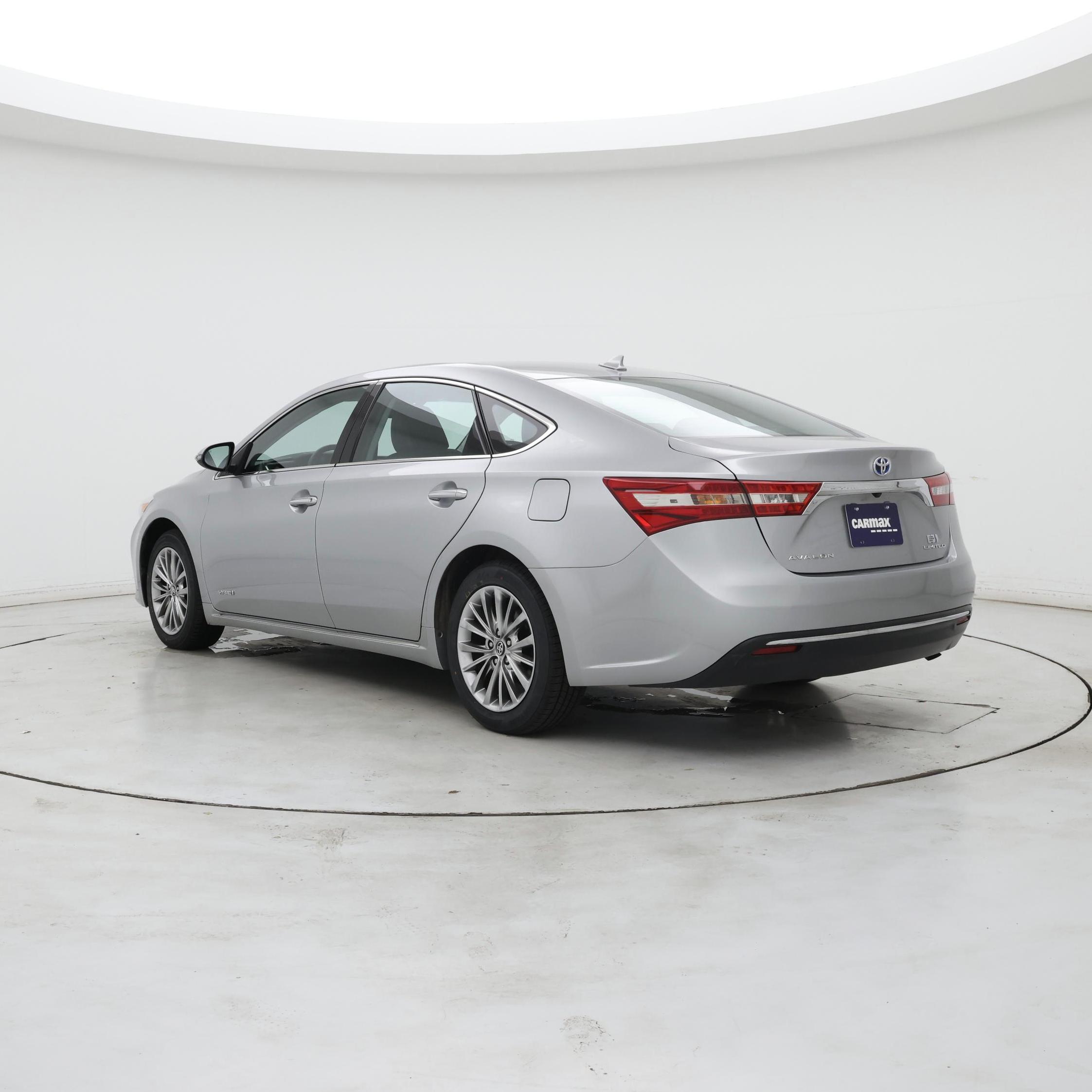 Thumbnail: 2016 Toyota Avalon - 2