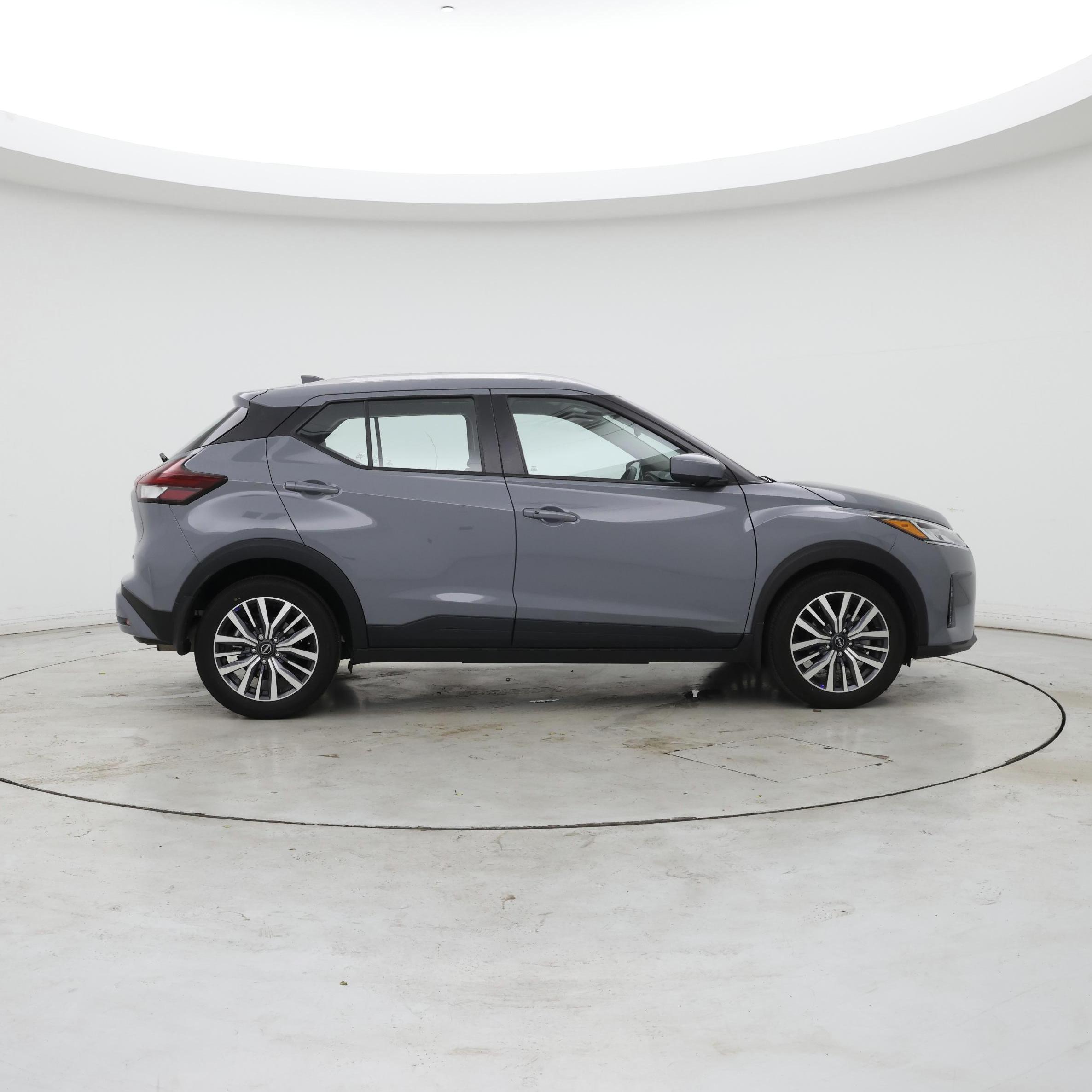 Thumbnail: 2024 Nissan Kicks - 7