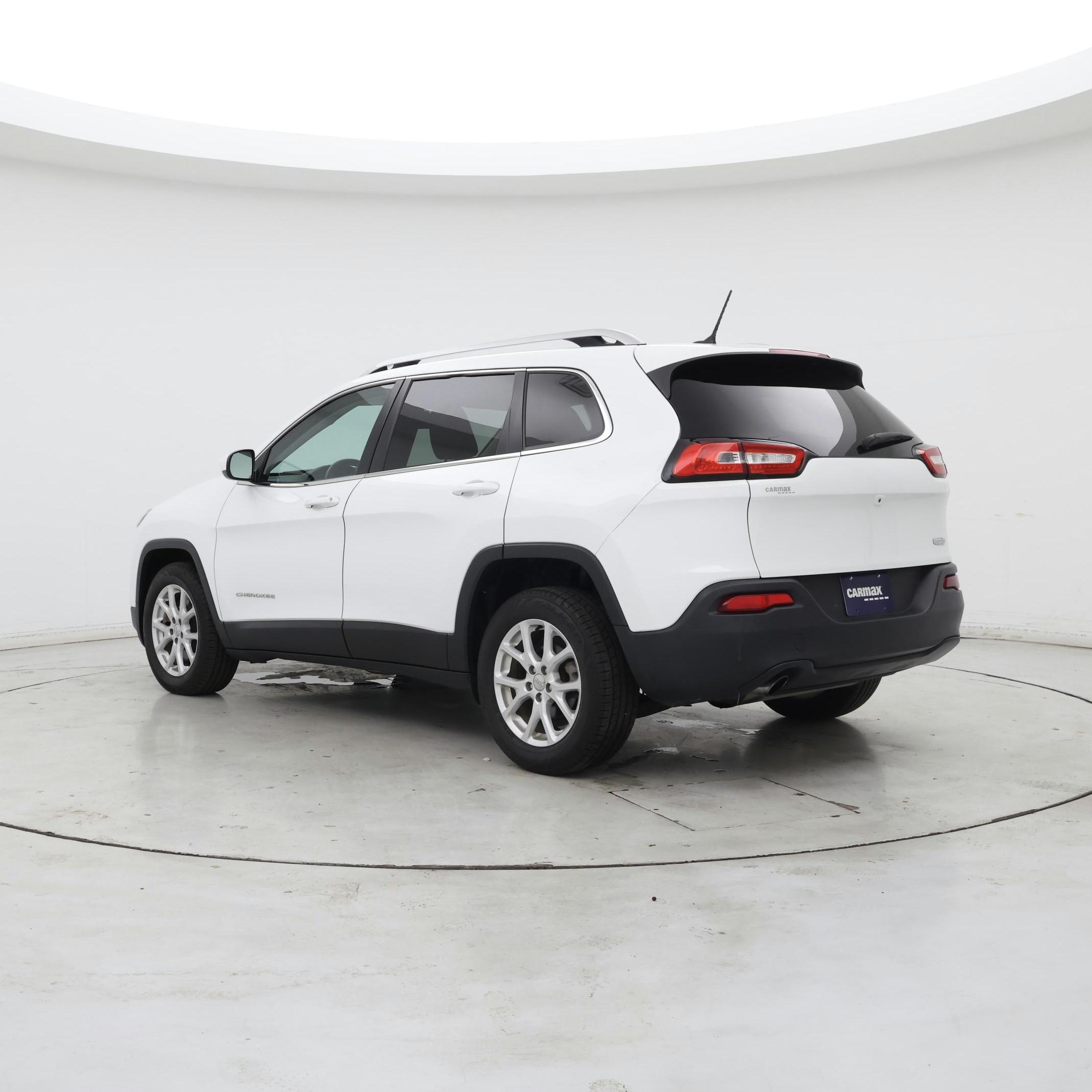 Thumbnail: 2015 Jeep Cherokee - 2