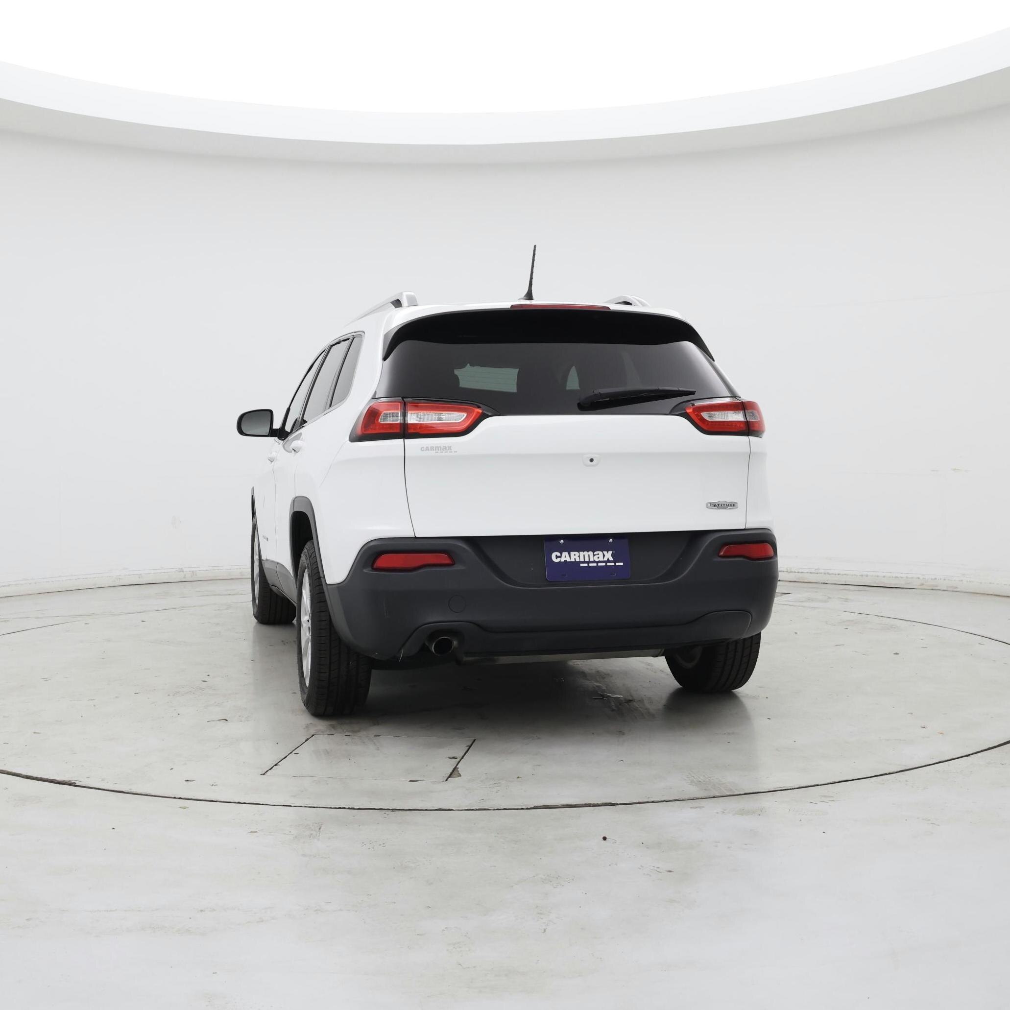 Thumbnail: 2015 Jeep Cherokee - 6