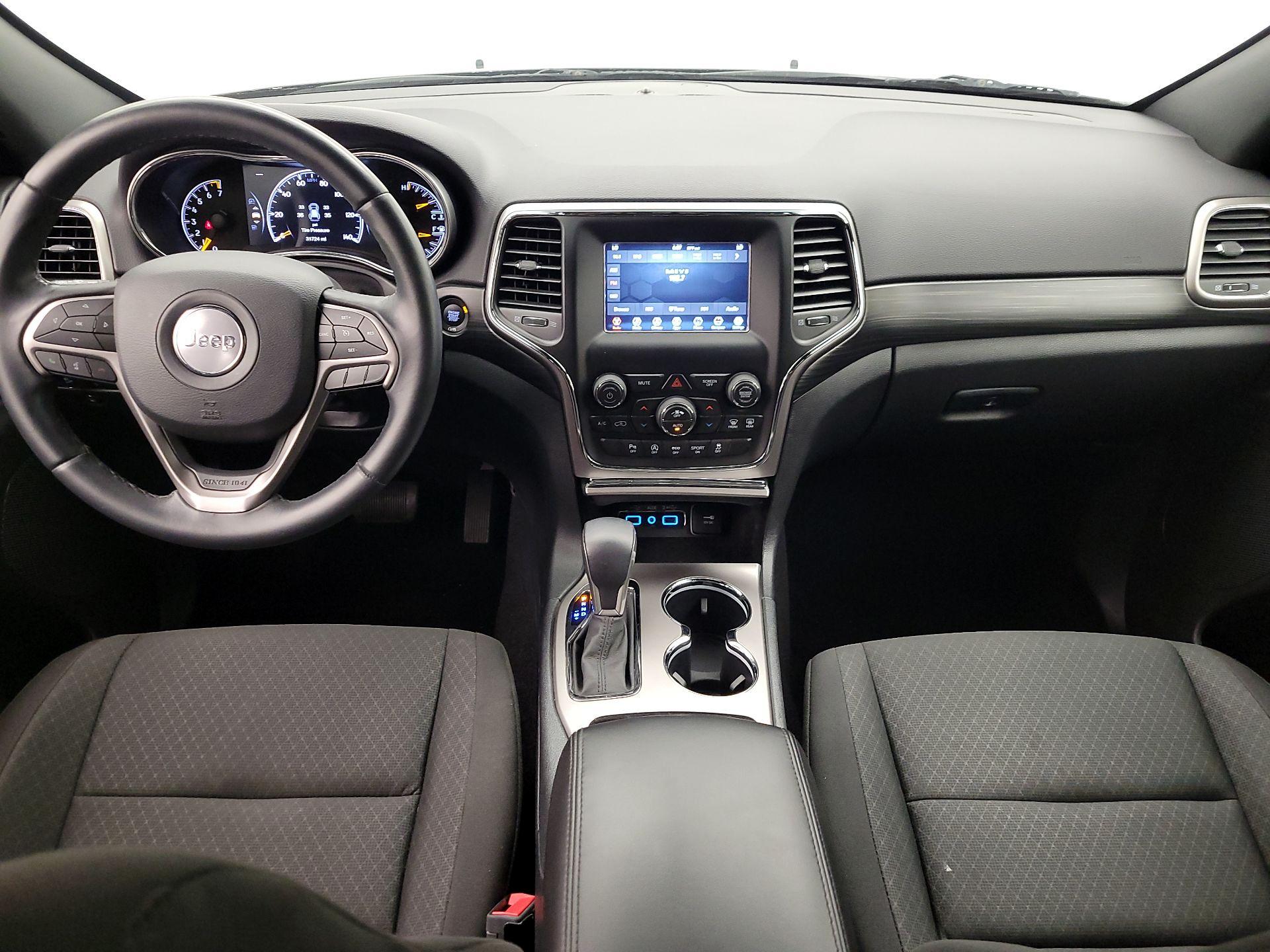 Thumbnail: 2019 Jeep Grand Cherokee - 9
