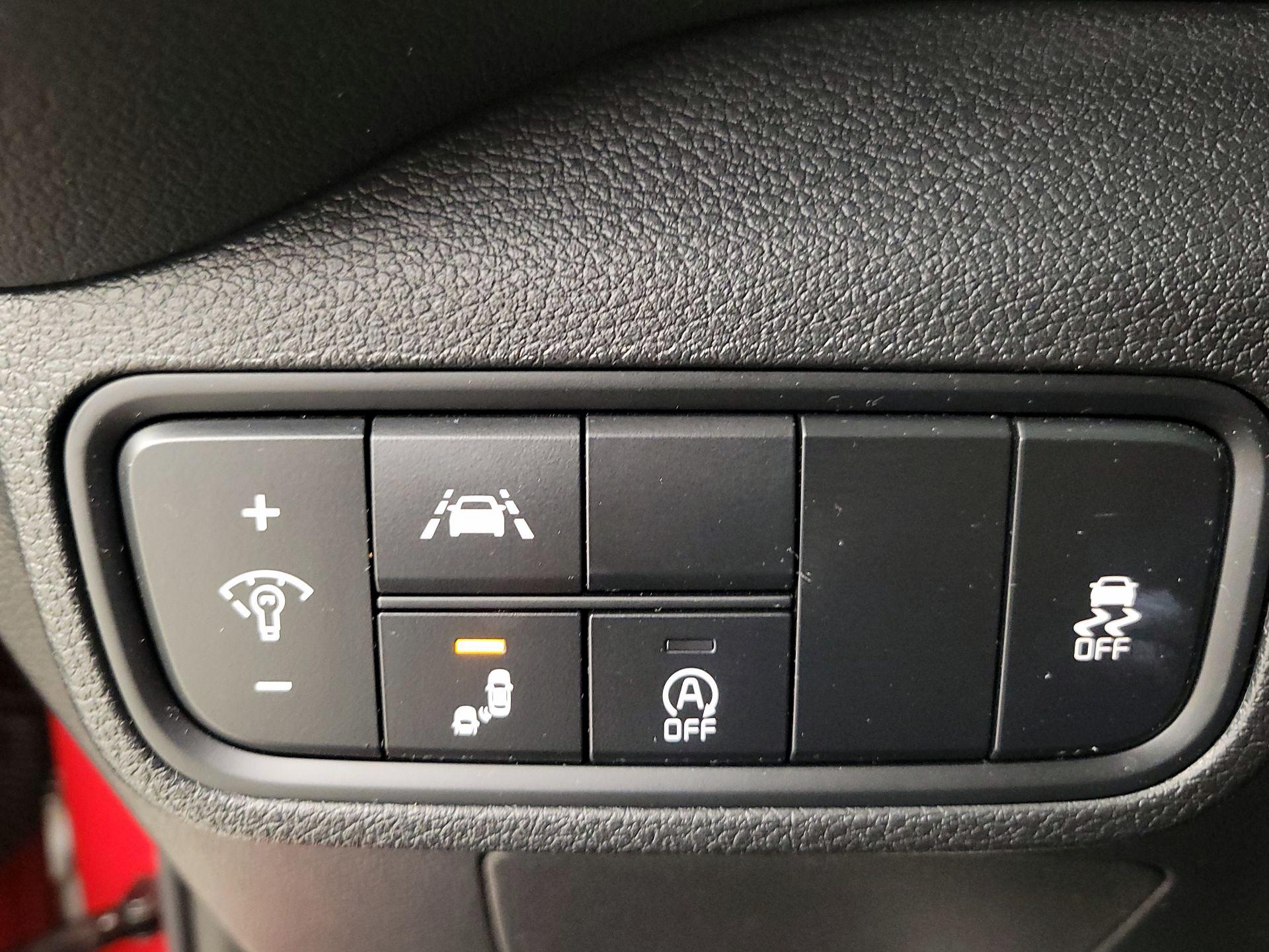 Thumbnail: 2020 Kia Soul - 13