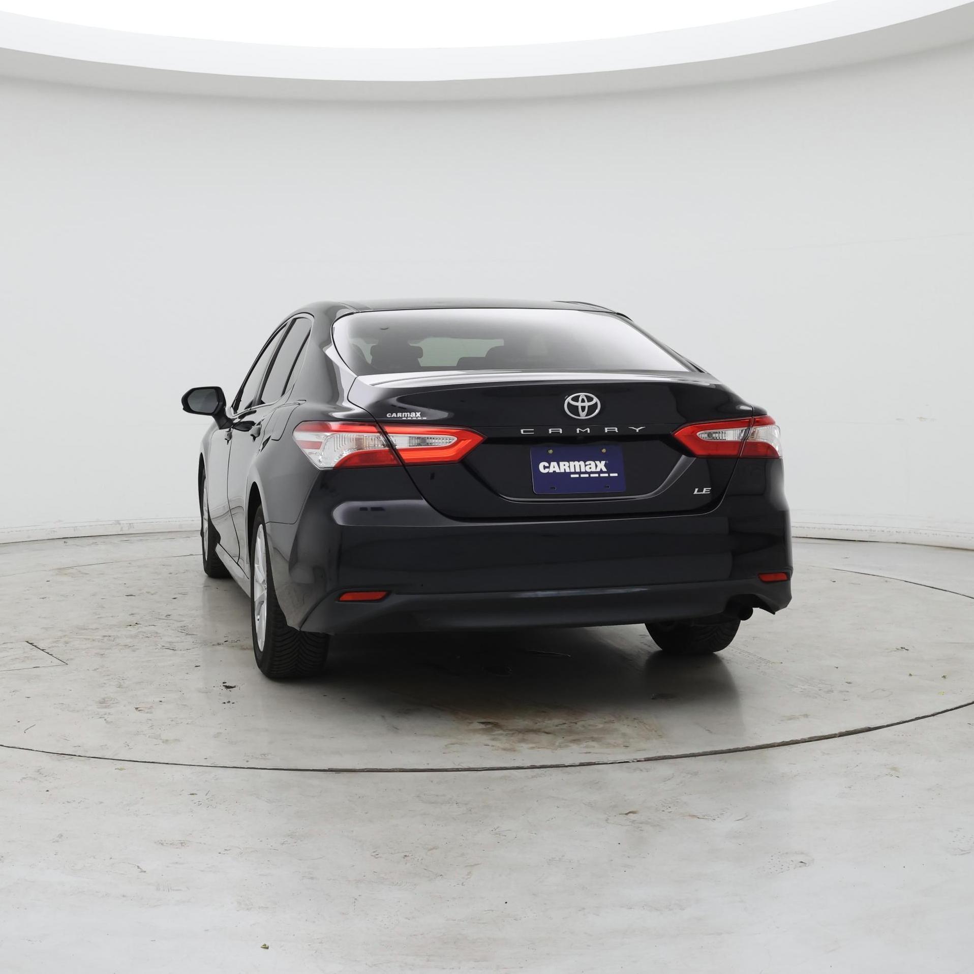Thumbnail: 2018 Toyota Camry - 6