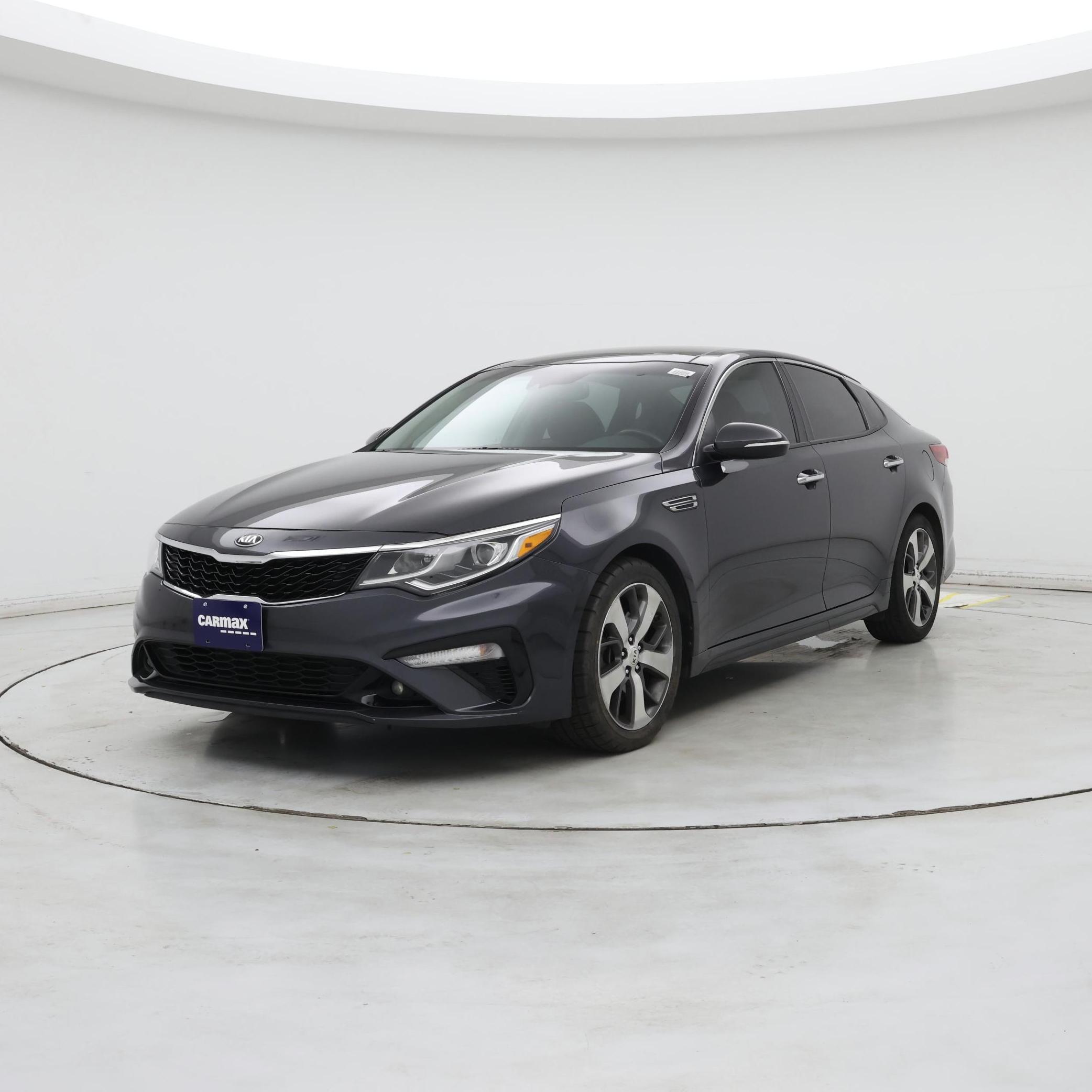 Thumbnail: 2019 Kia Optima - 4
