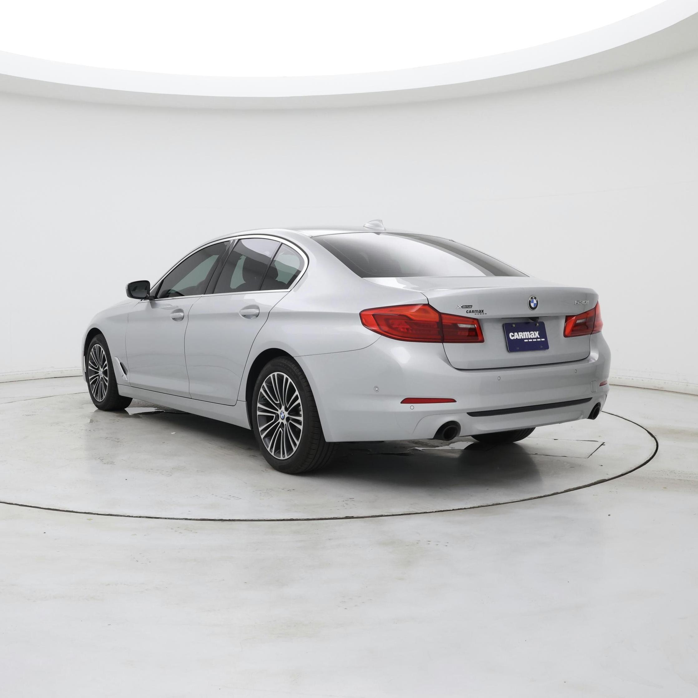 Thumbnail: 2019 BMW 5 Series - 2