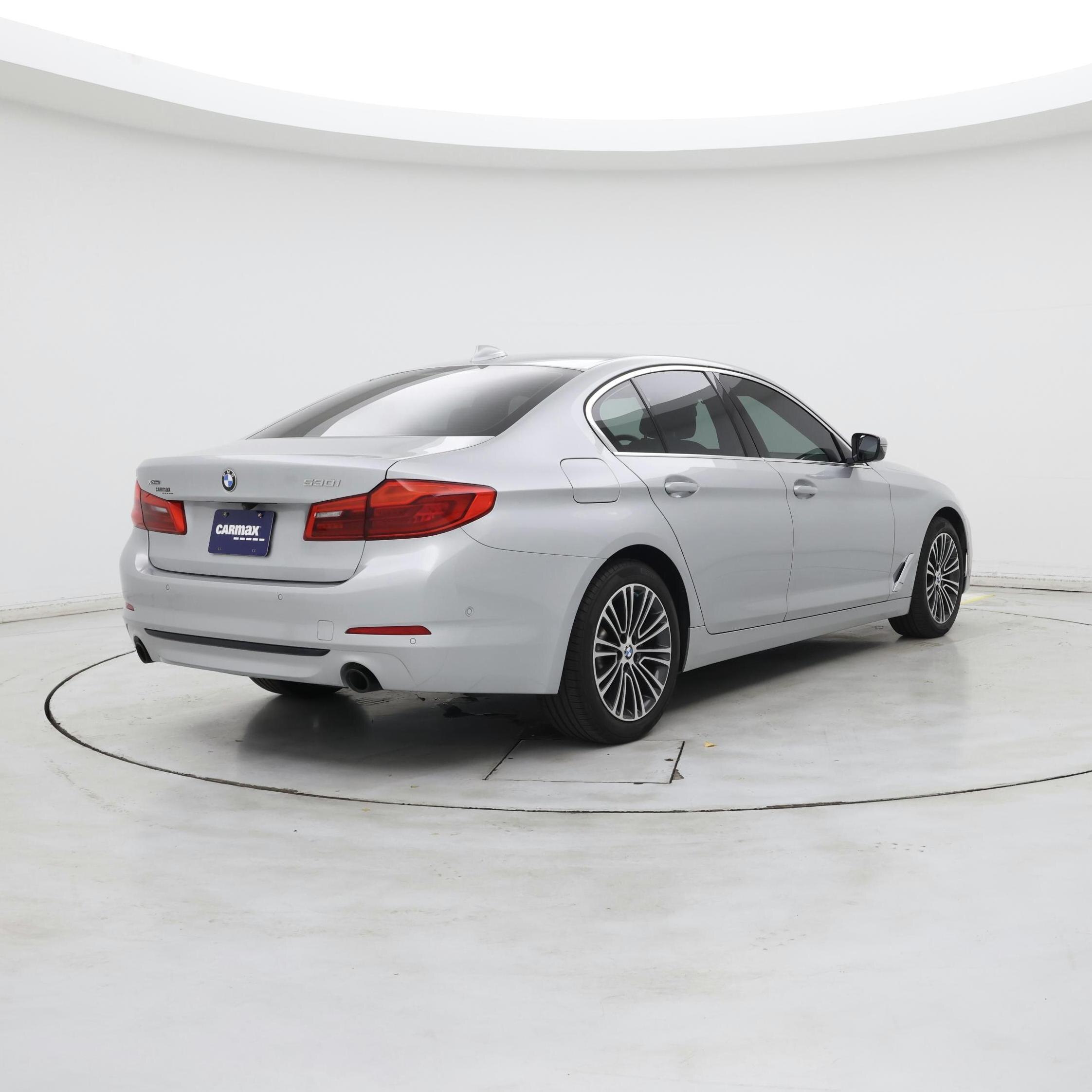 Thumbnail: 2019 BMW 5 Series - 8