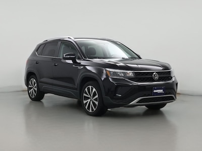 Black 2022 Volkswagen Taos SE