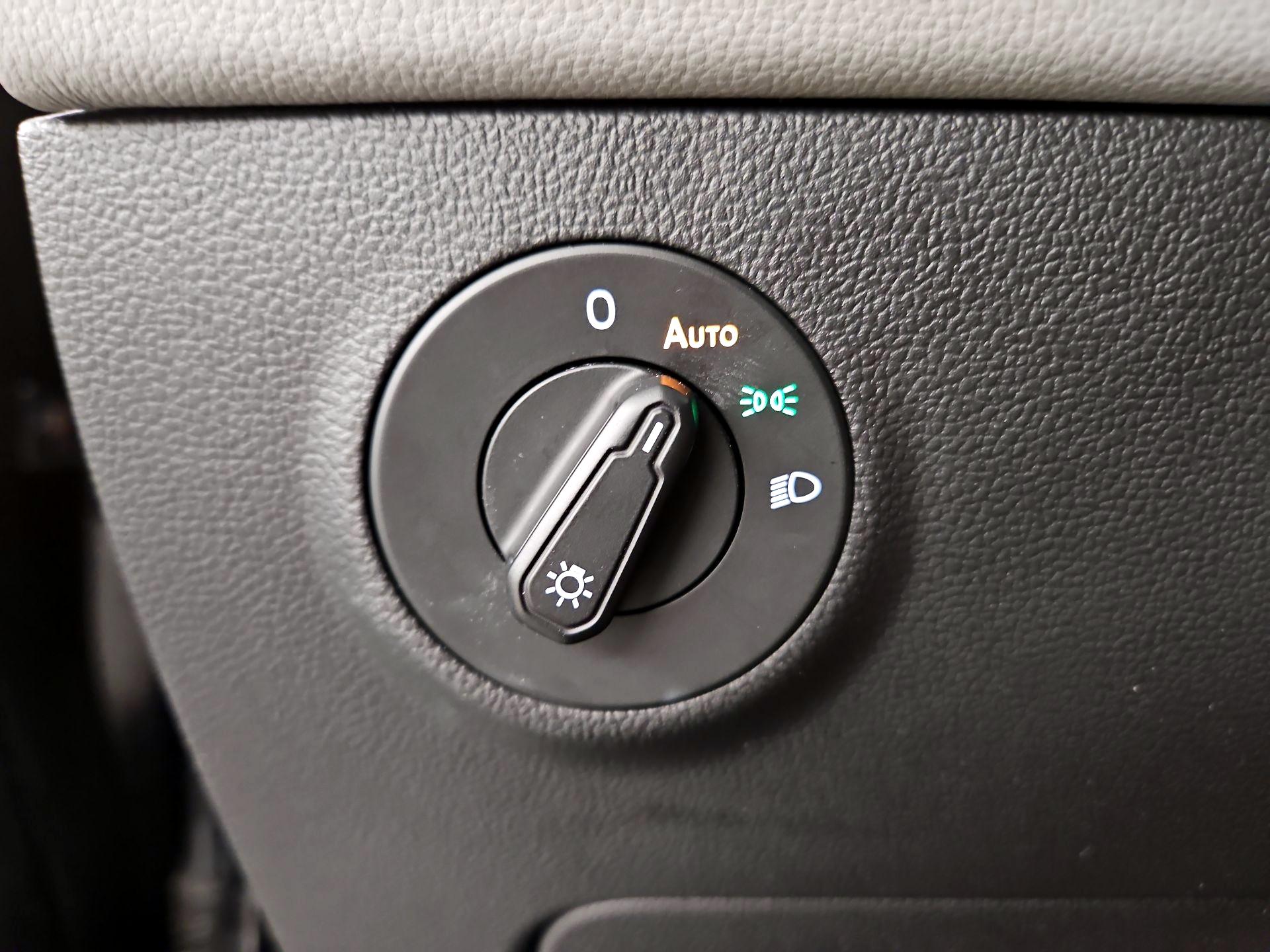 Thumbnail: 2022 Volkswagen Taos - 13