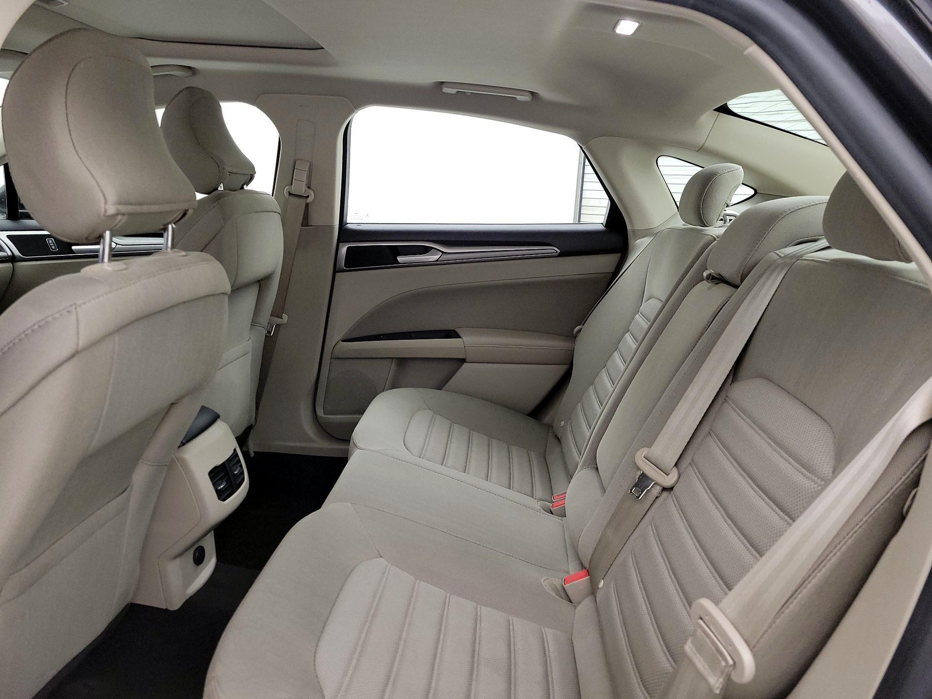 Thumbnail: 2019 Ford Fusion - 10