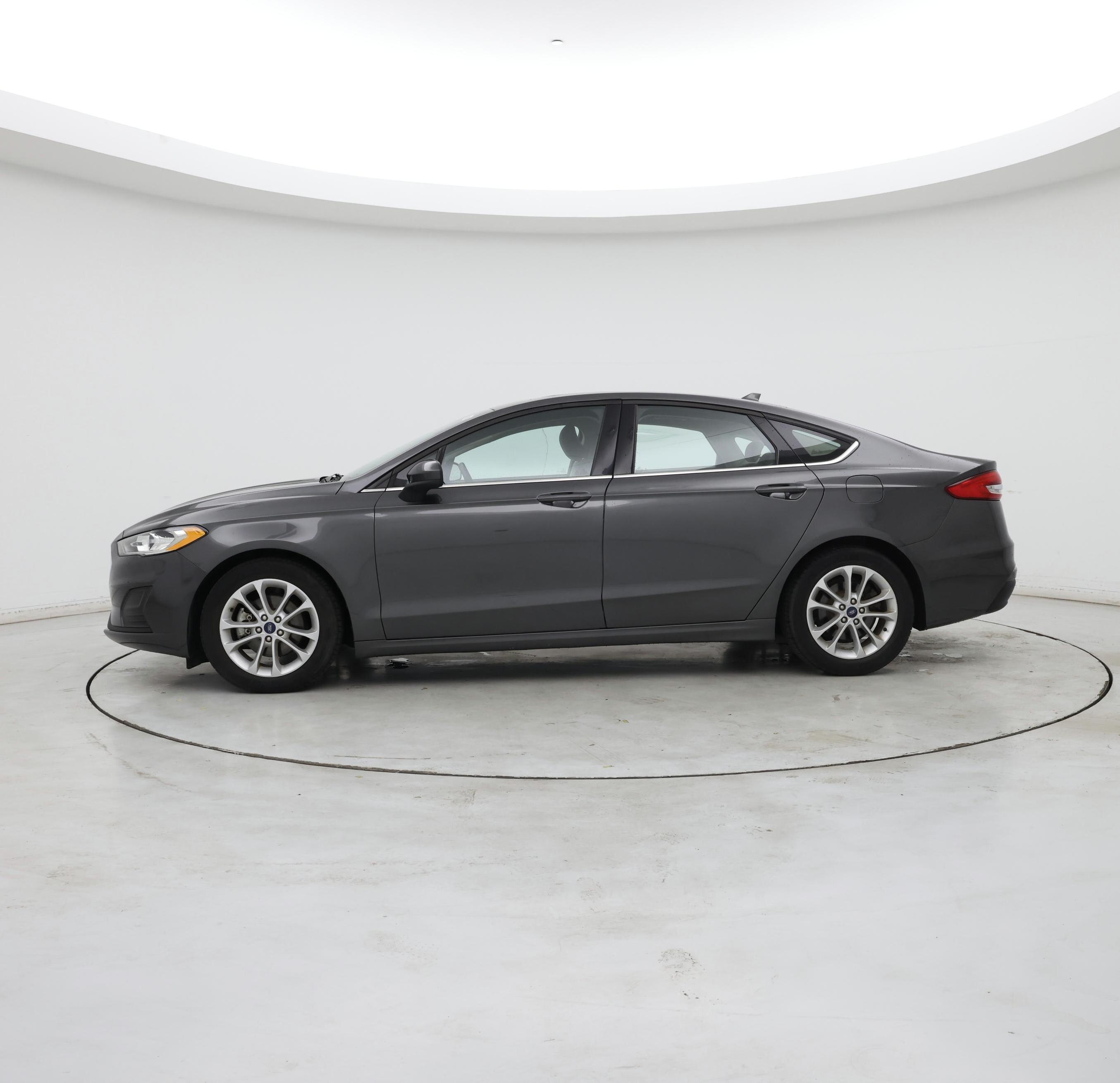 Thumbnail: 2019 Ford Fusion - 3
