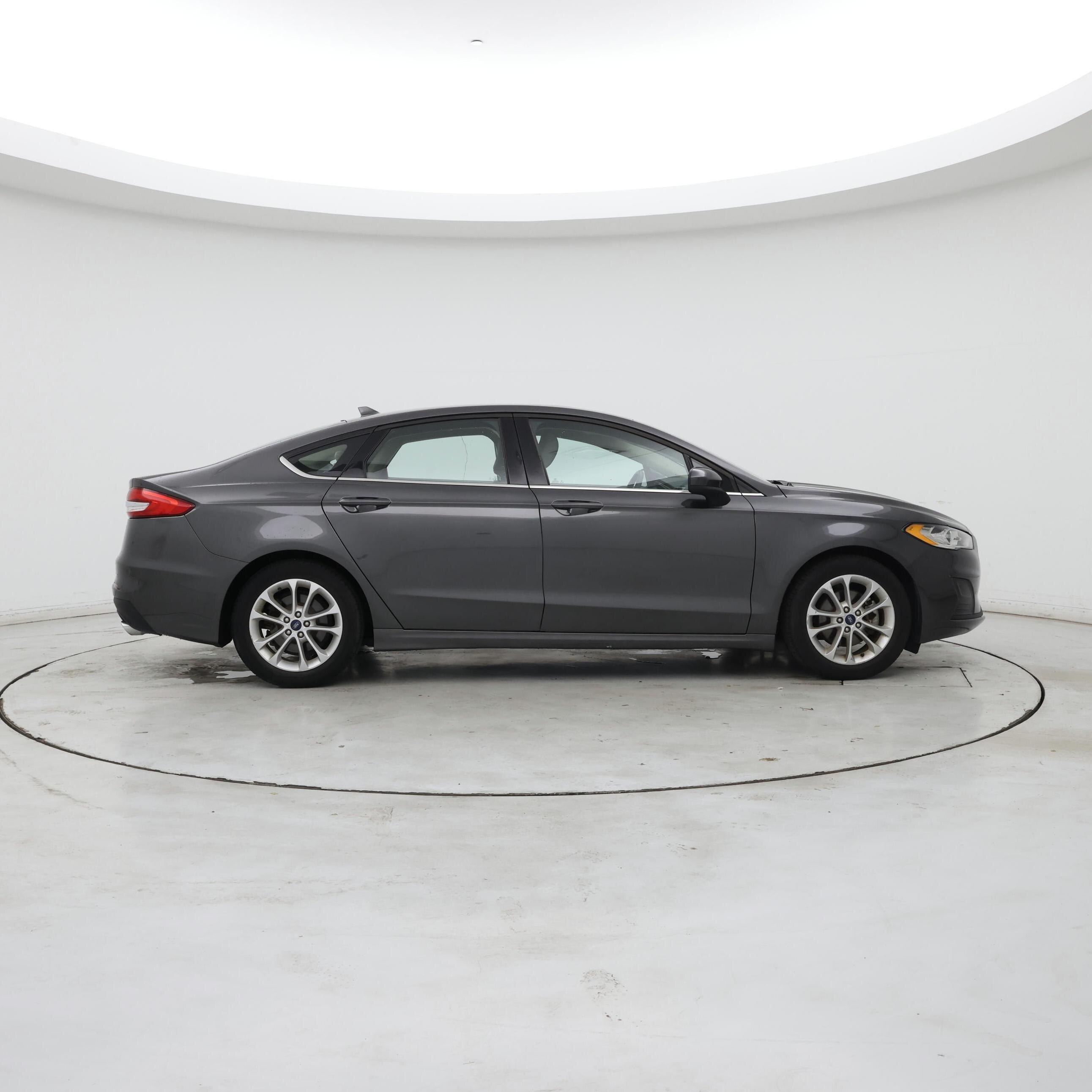 Thumbnail: 2019 Ford Fusion - 7