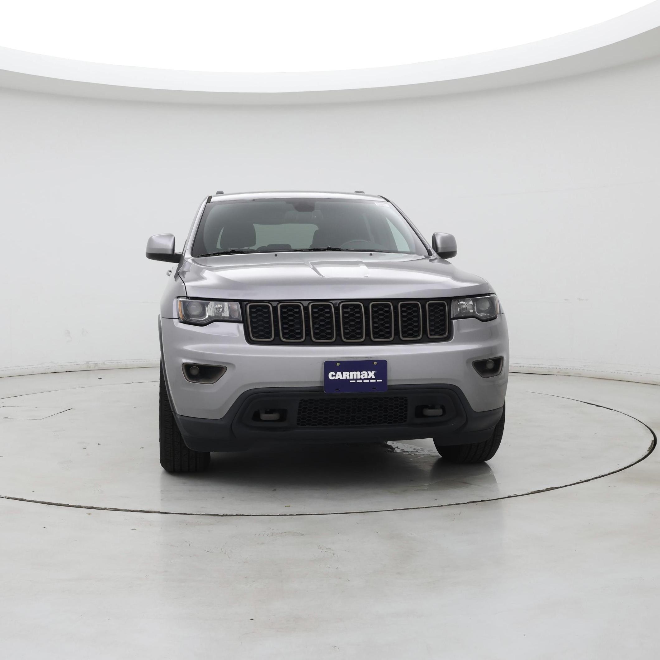 Thumbnail: 2016 Jeep Grand Cherokee - 5