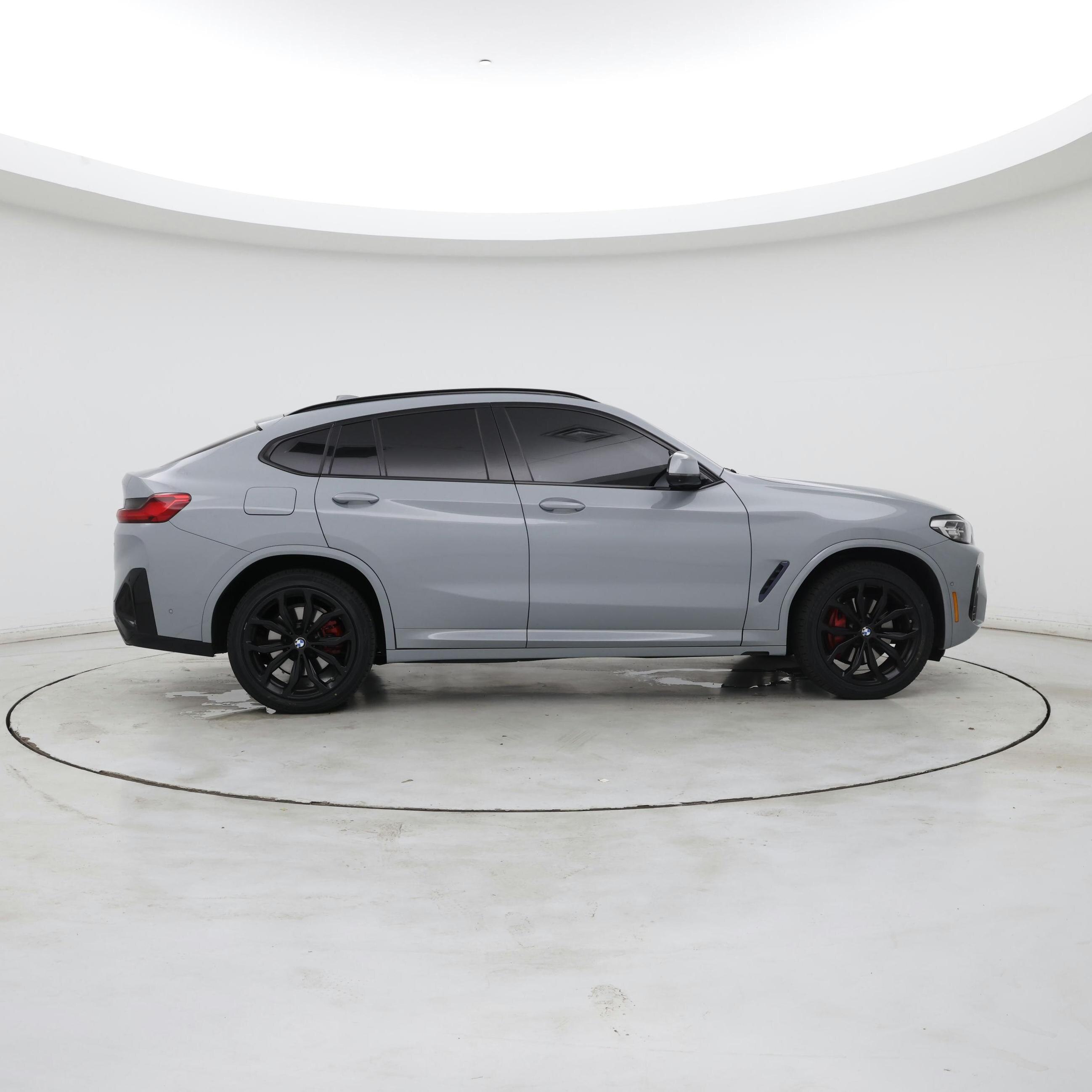 Thumbnail: 2022 BMW X4 - 7