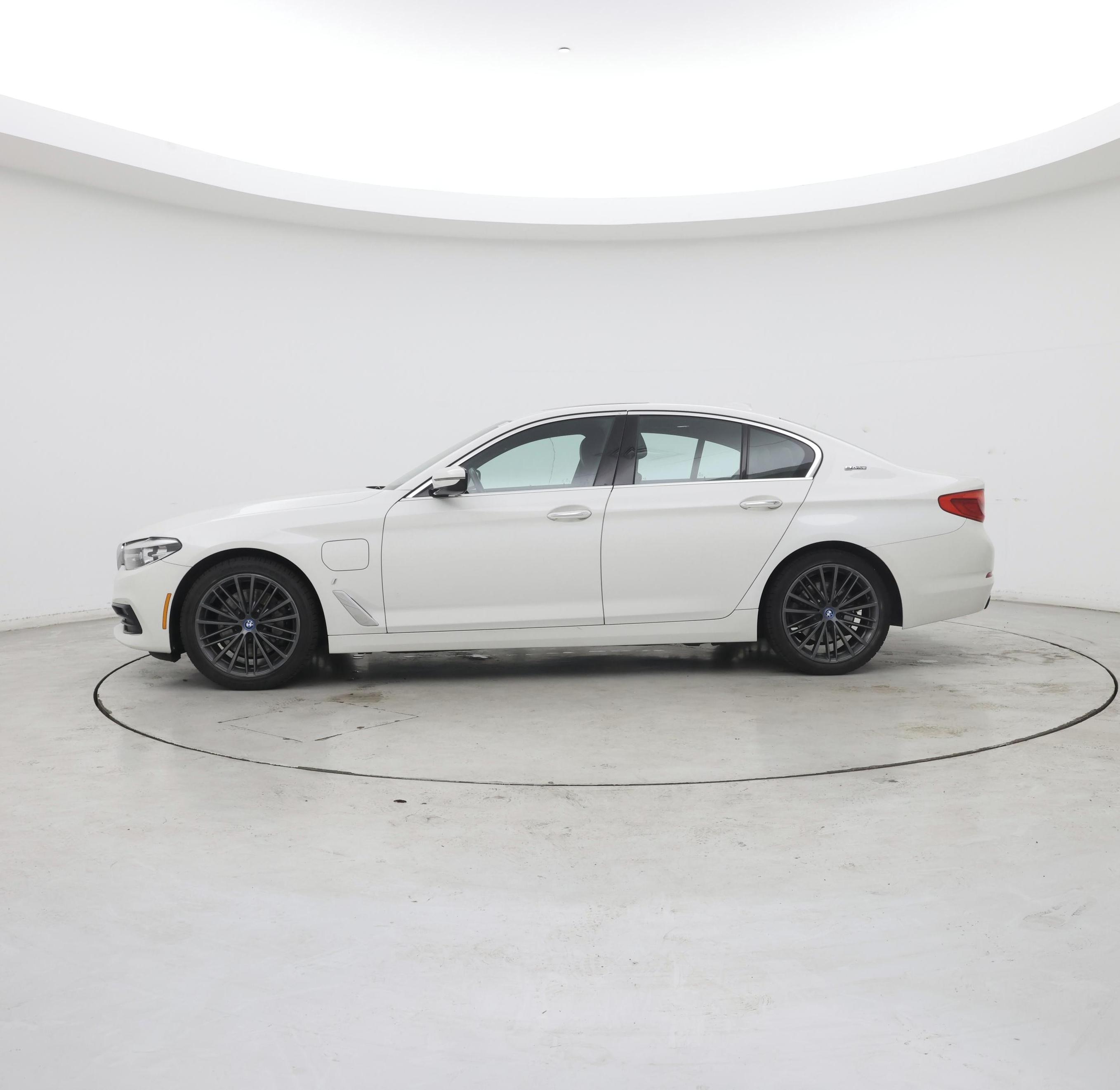 Thumbnail: 2018 BMW 5 Series - 3