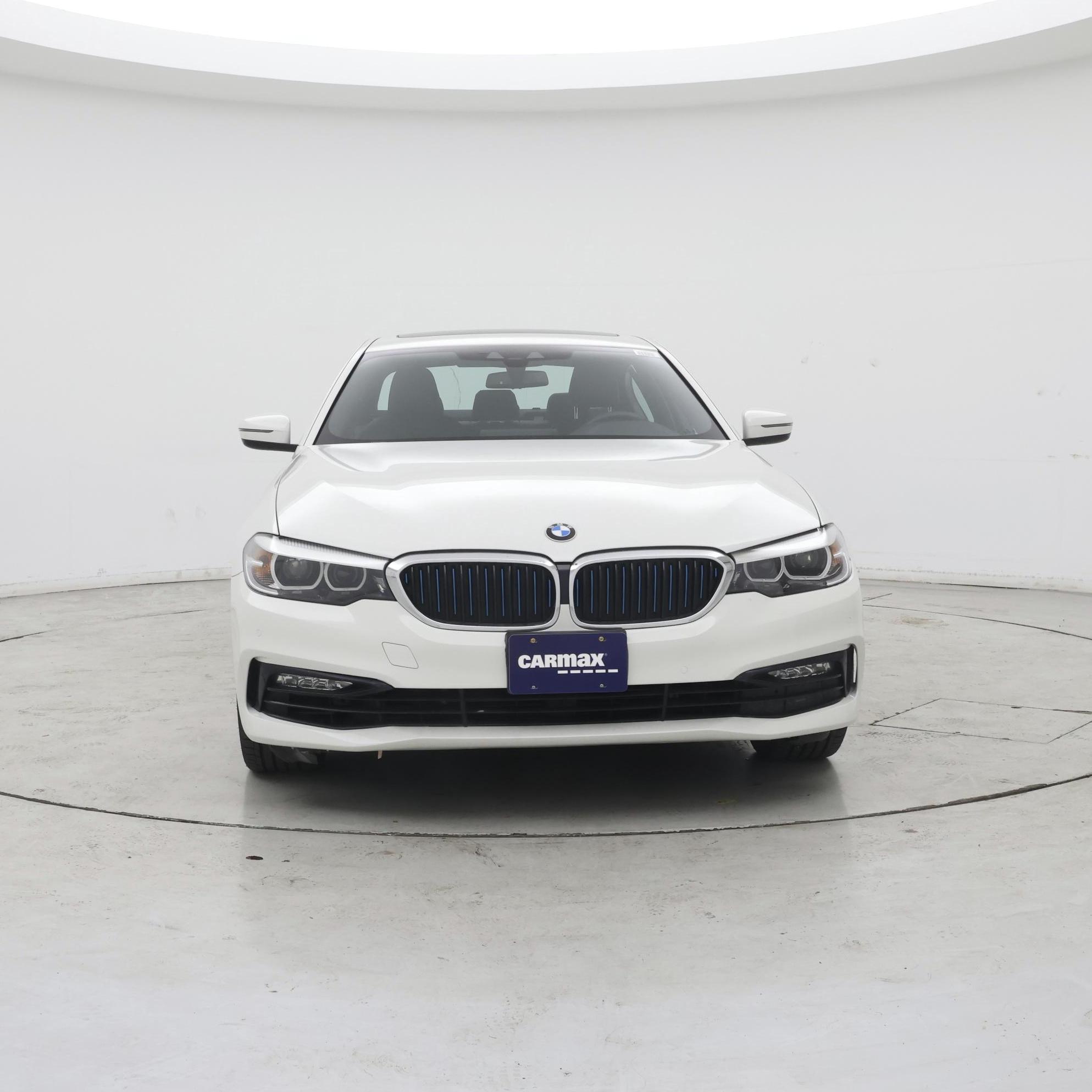 Thumbnail: 2018 BMW 5 Series - 5