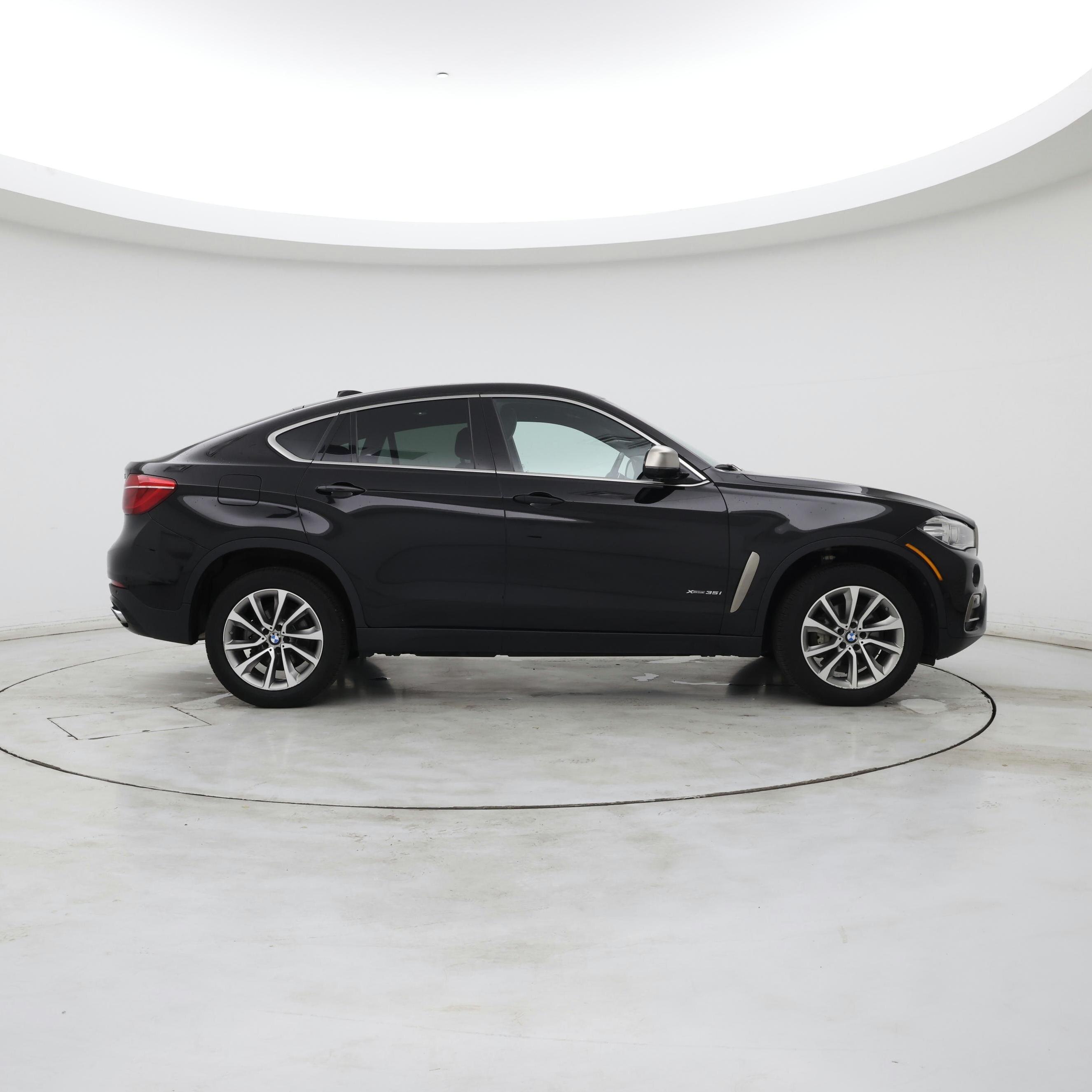 Thumbnail: 2018 BMW X6 - 7