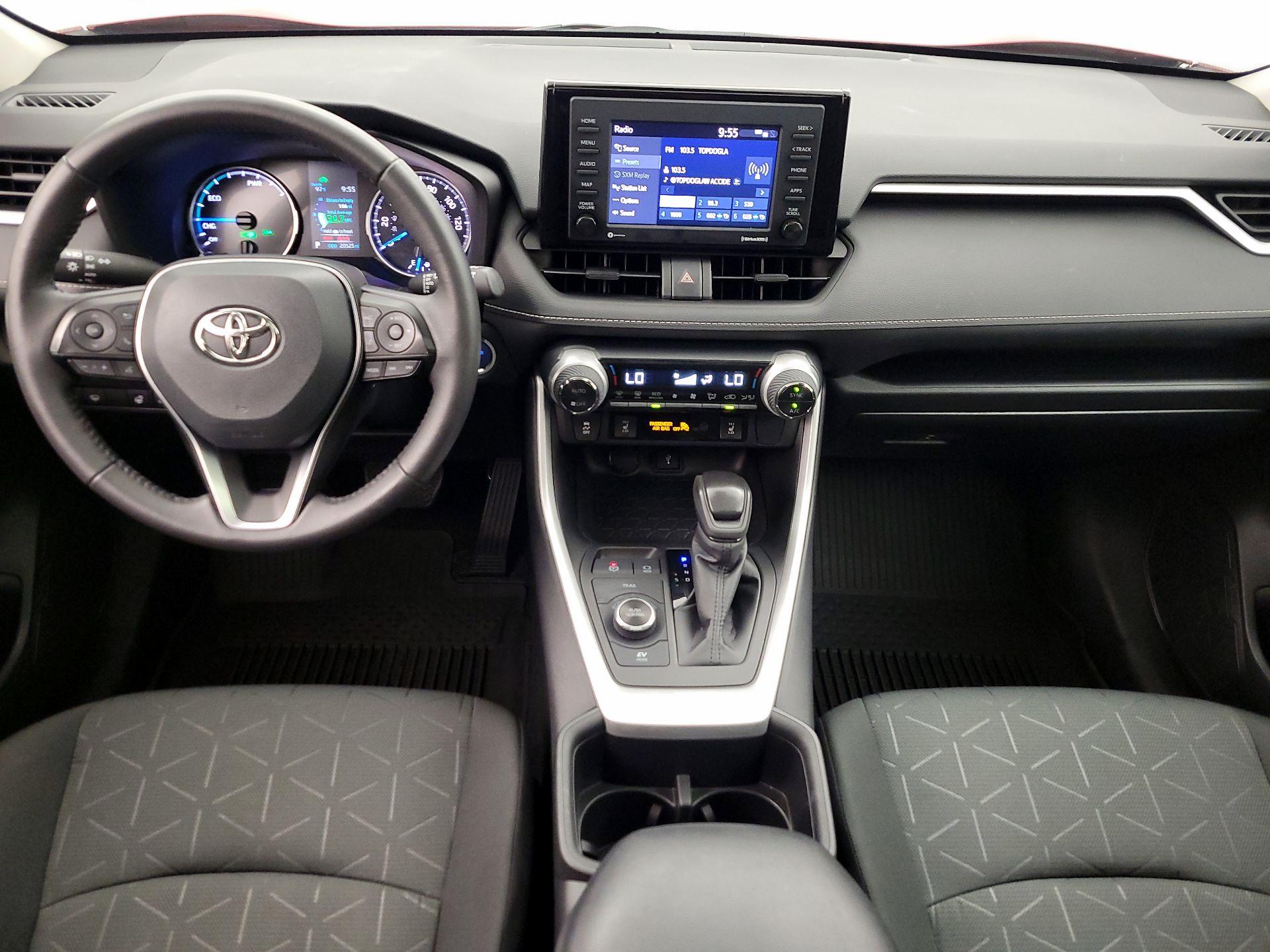 Thumbnail: 2022 Toyota RAV4 - 9