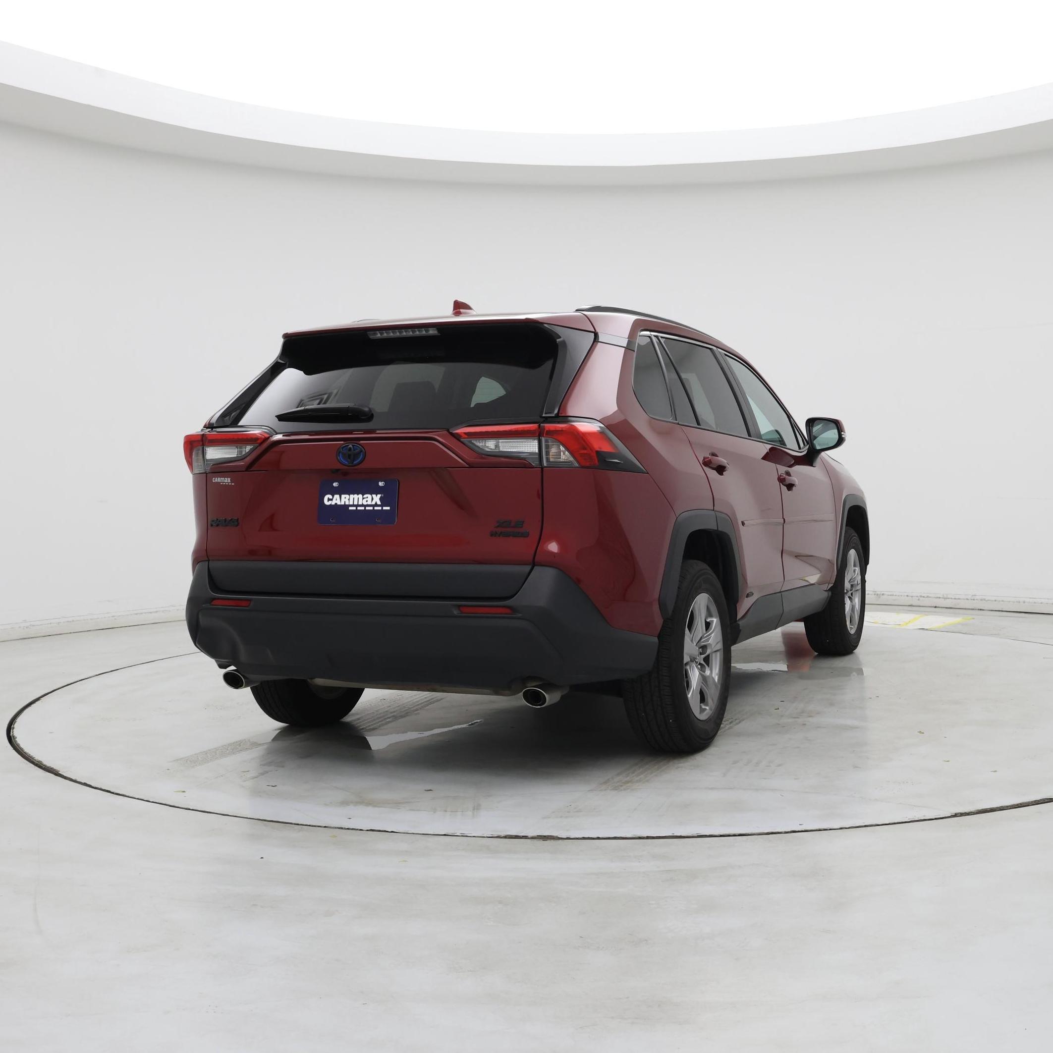 Thumbnail: 2022 Toyota RAV4 - 8