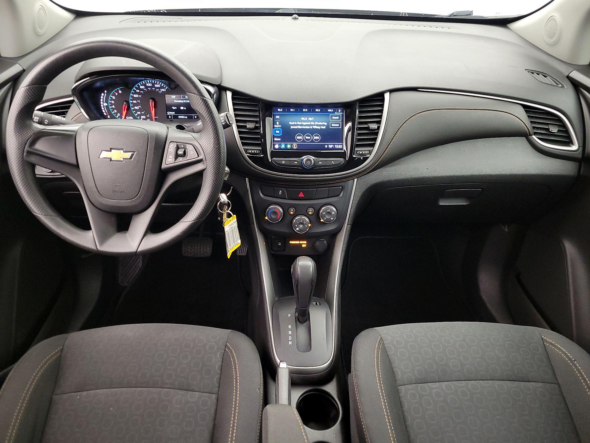Thumbnail: 2018 Chevrolet Trax - 9