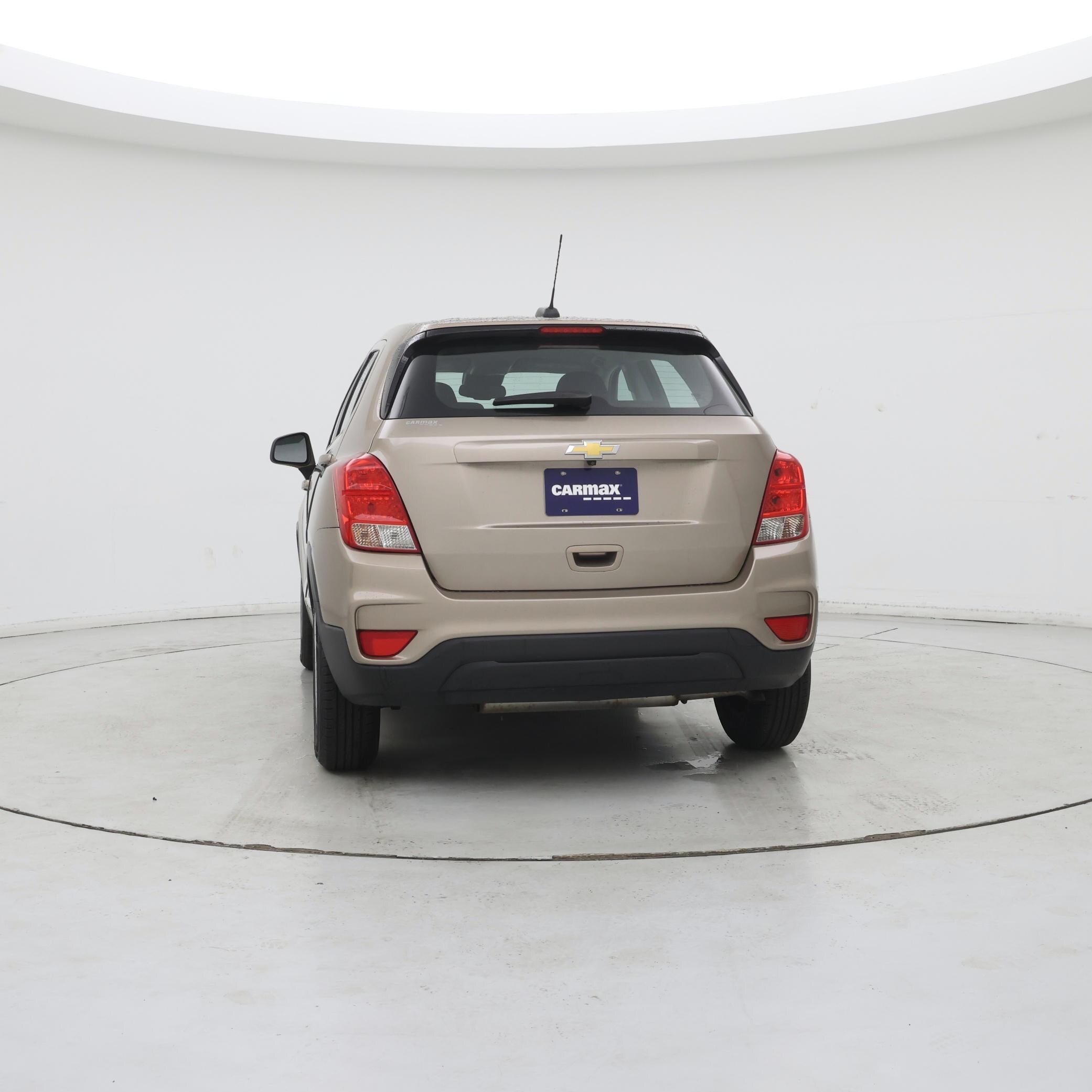 Thumbnail: 2018 Chevrolet Trax - 6