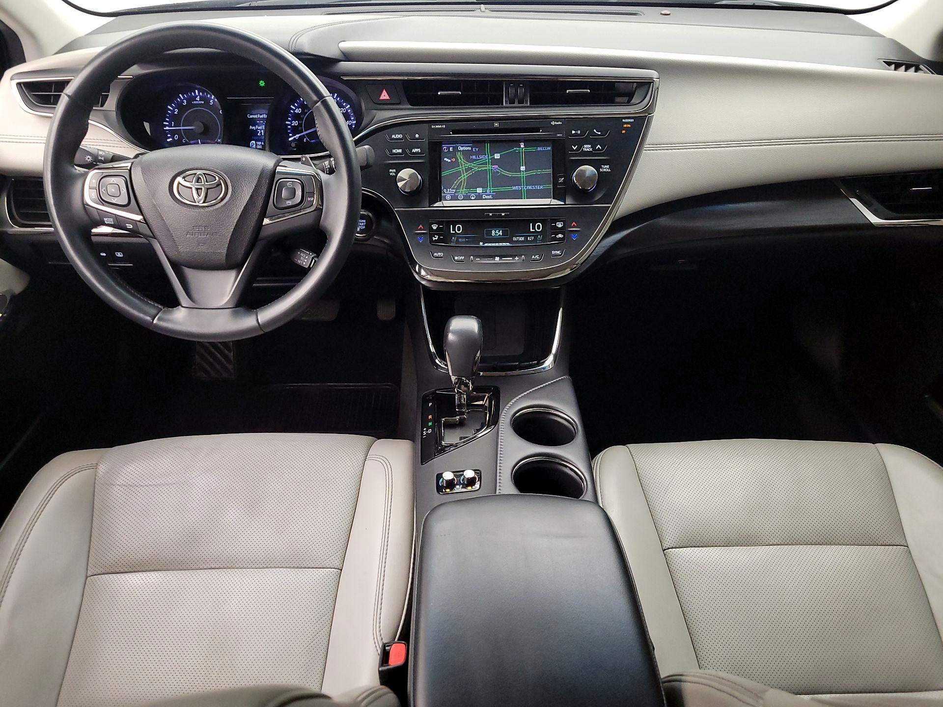 Thumbnail: 2016 Toyota Avalon - 9