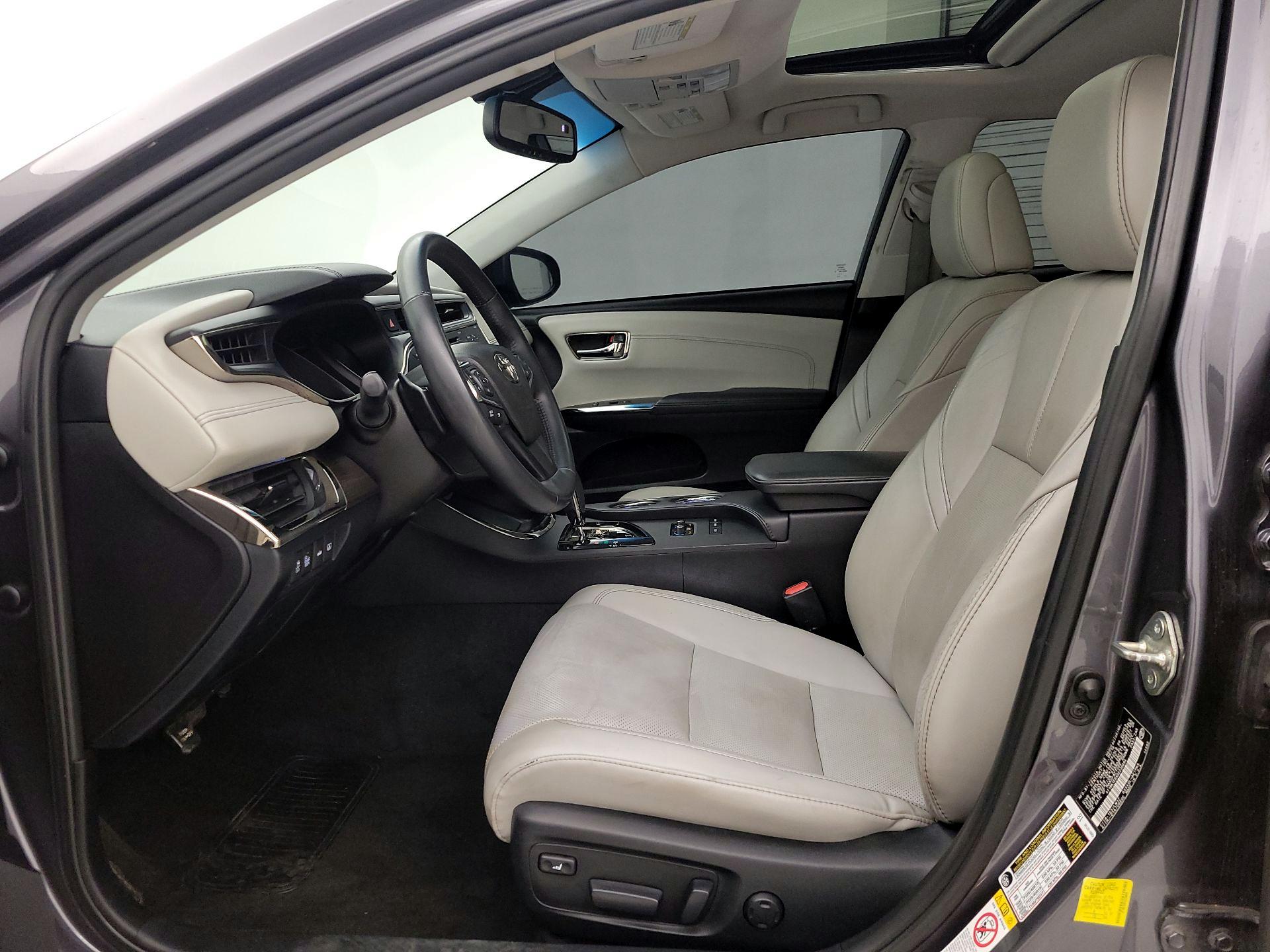 Thumbnail: 2016 Toyota Avalon - 11