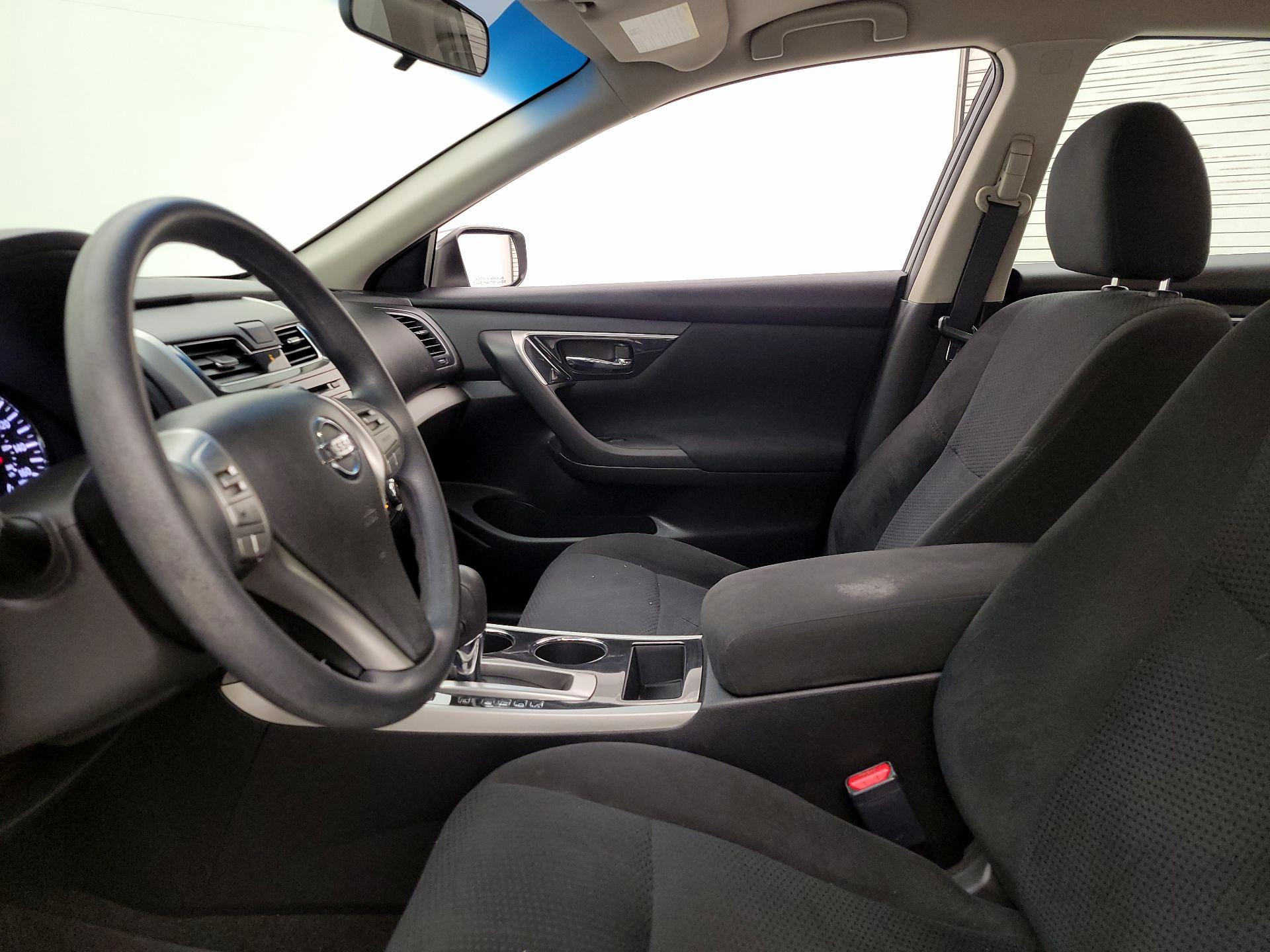 Thumbnail: 2014 Nissan Altima - 11