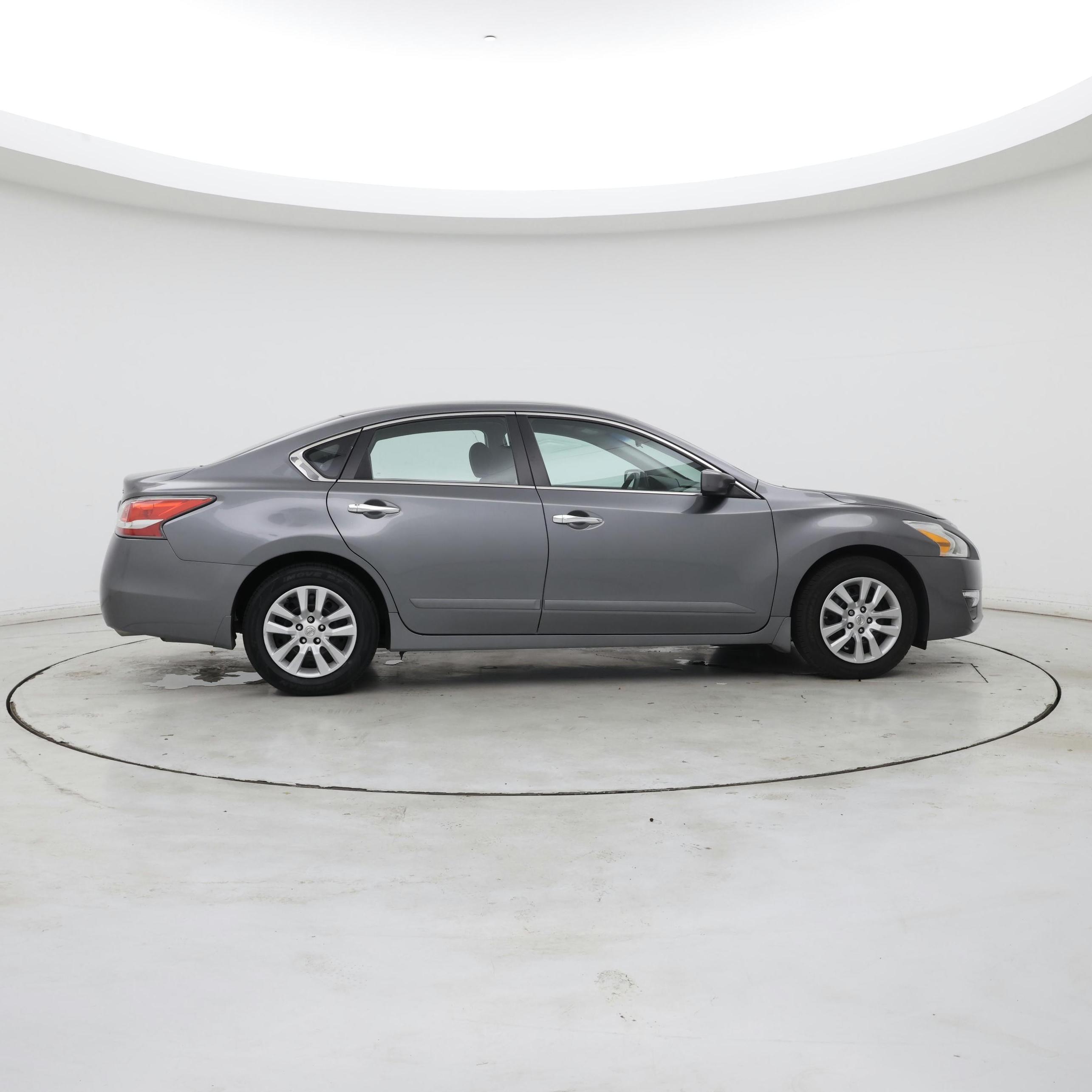 Thumbnail: 2014 Nissan Altima - 7