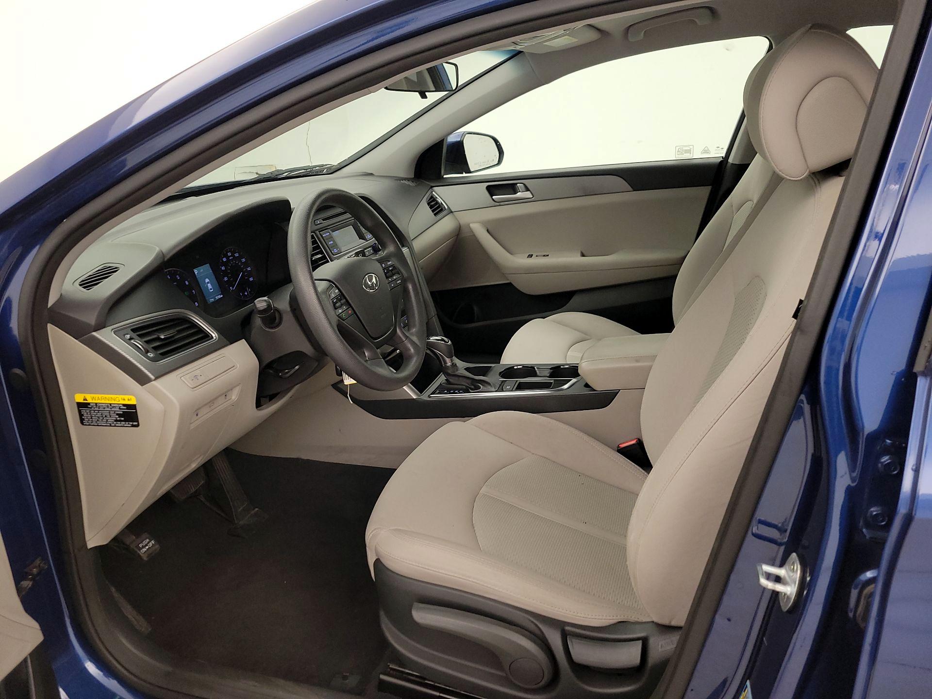 Thumbnail: 2015 Hyundai Sonata - 11