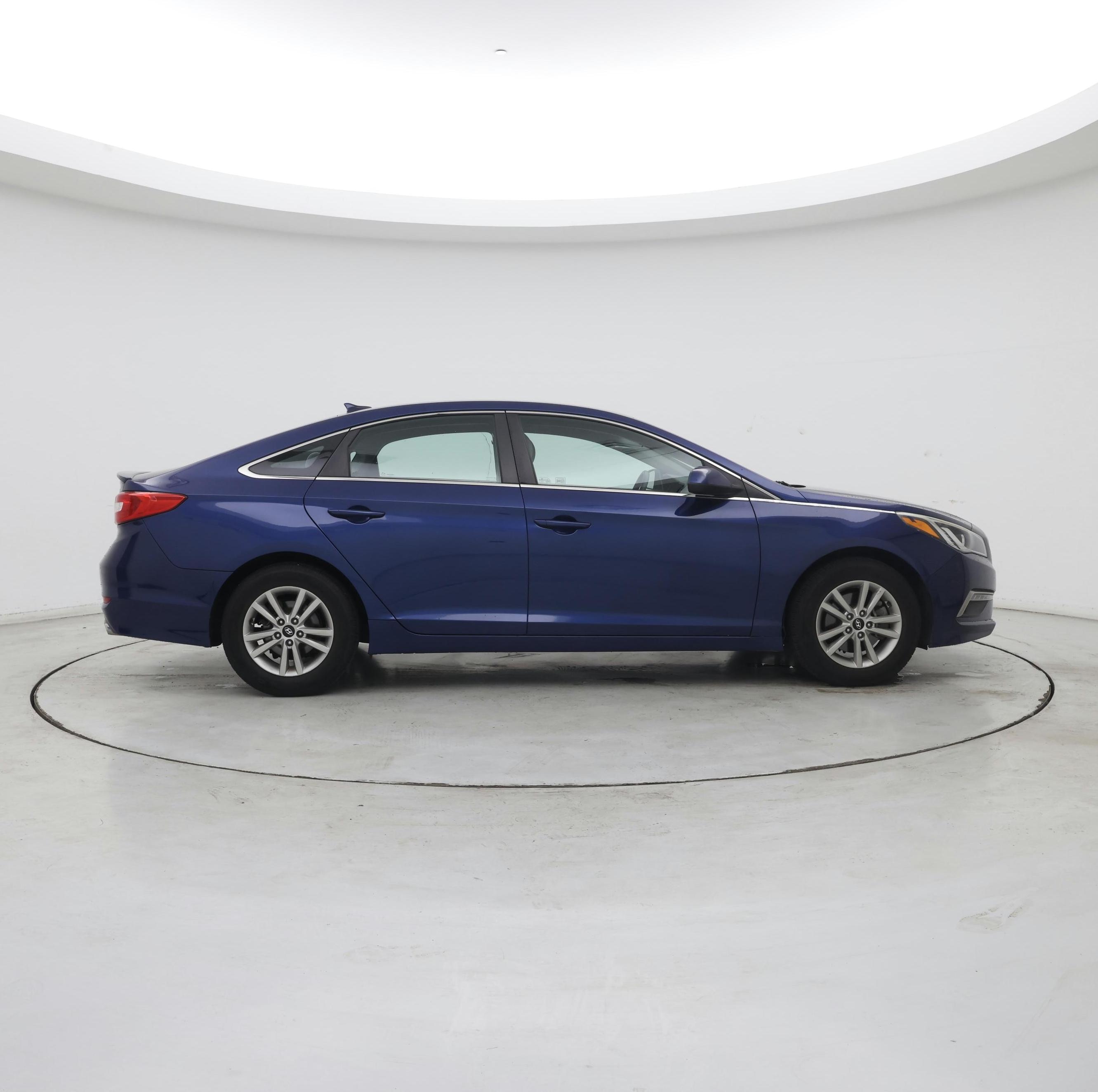 Thumbnail: 2015 Hyundai Sonata - 7