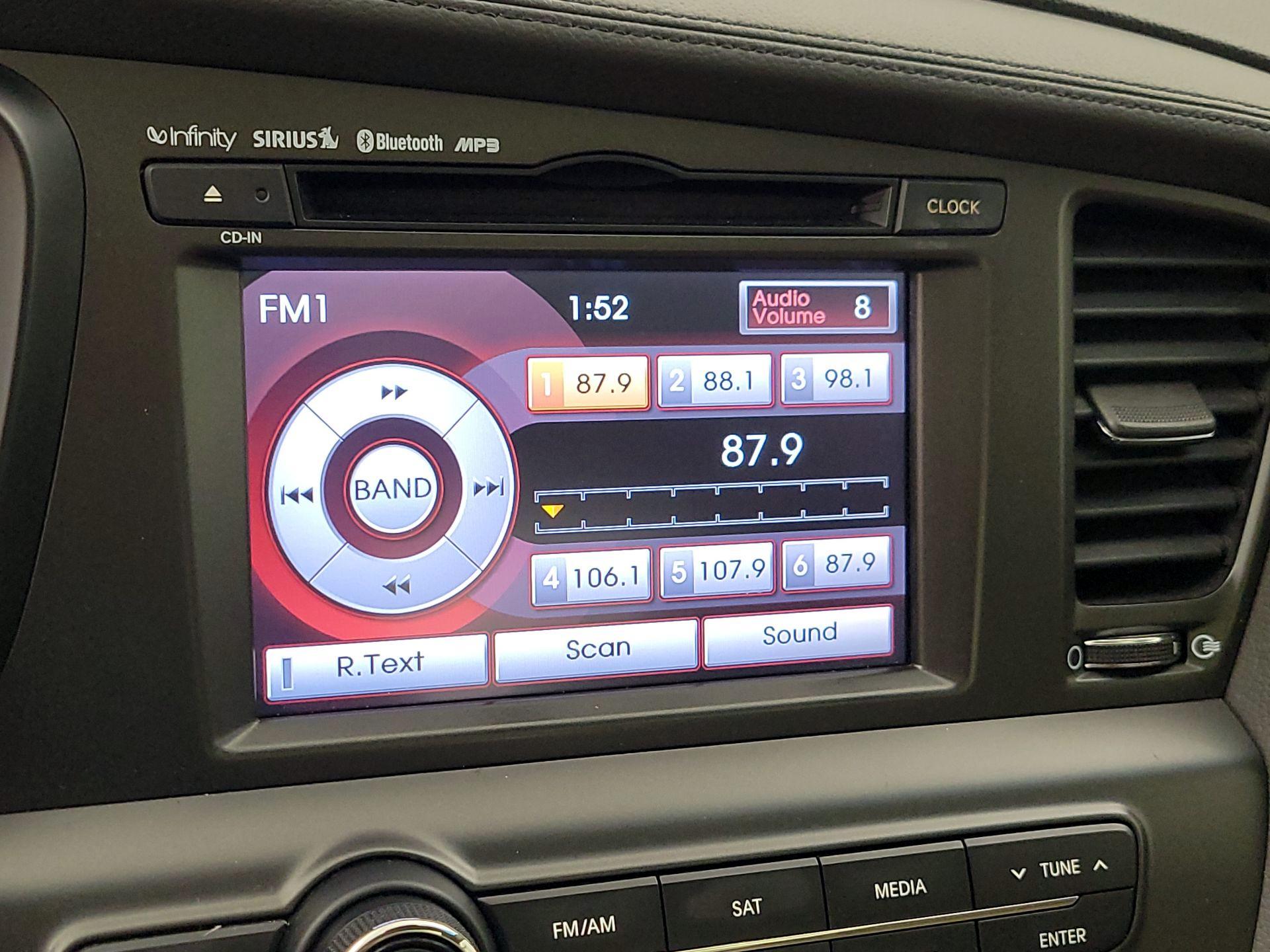 Thumbnail: 2013 Kia Optima - 16