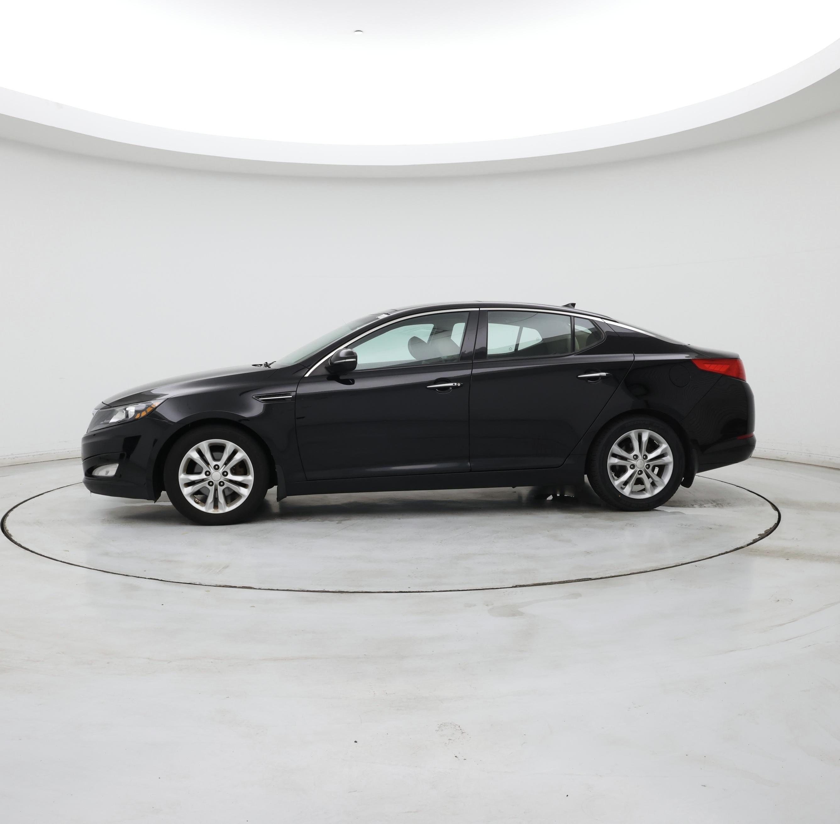 Thumbnail: 2013 Kia Optima - 3