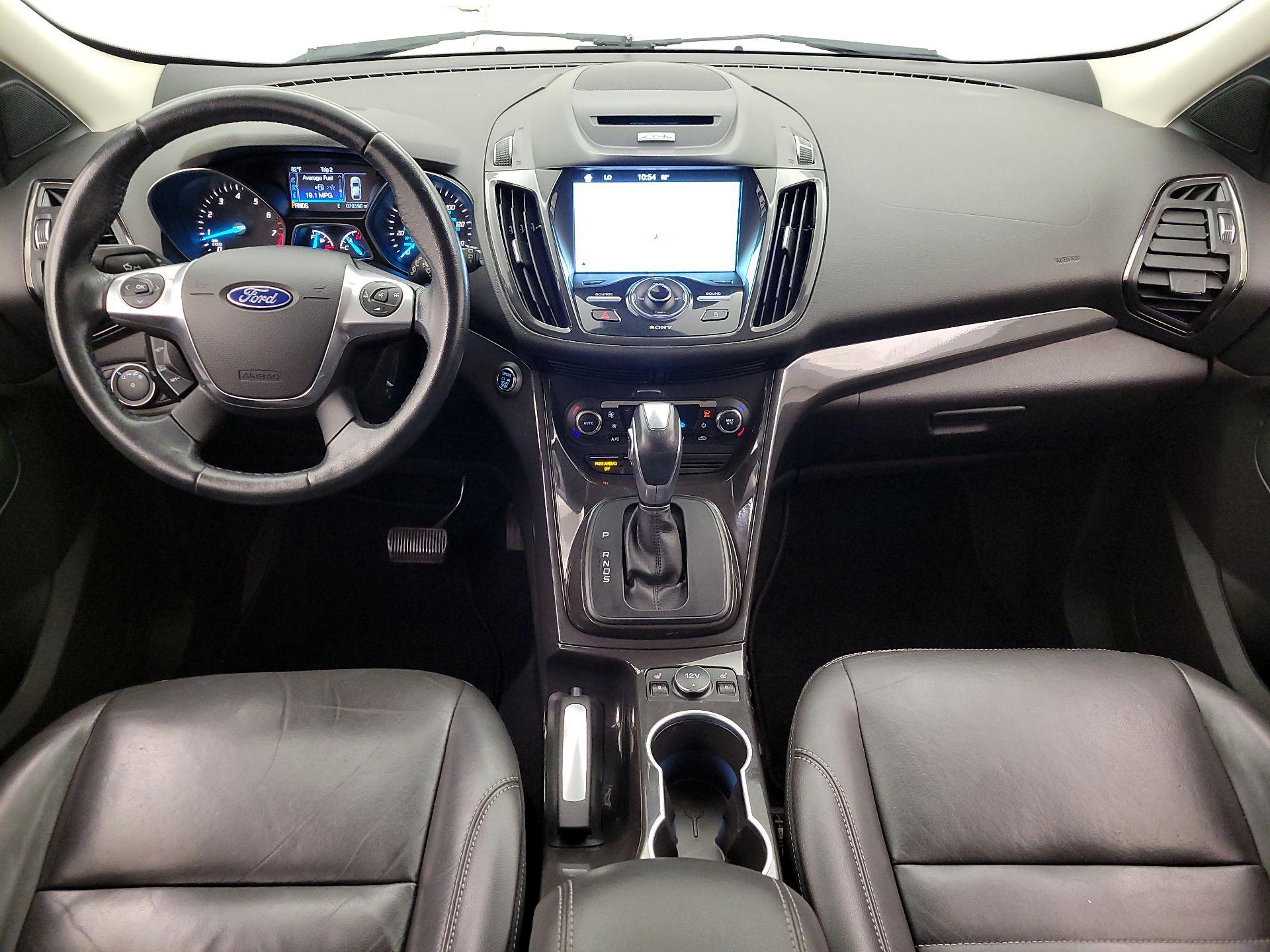Thumbnail: 2016 Ford Escape - 9