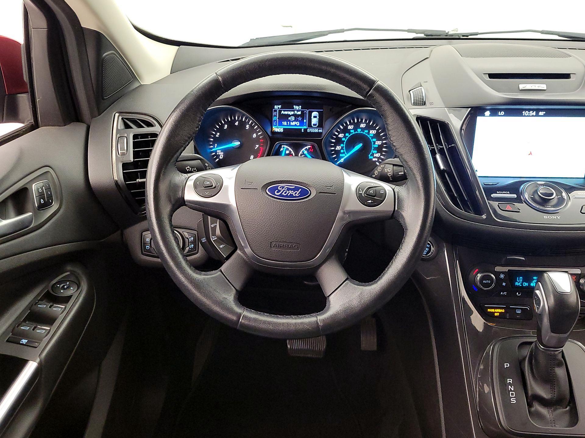 Thumbnail: 2016 Ford Escape - 10