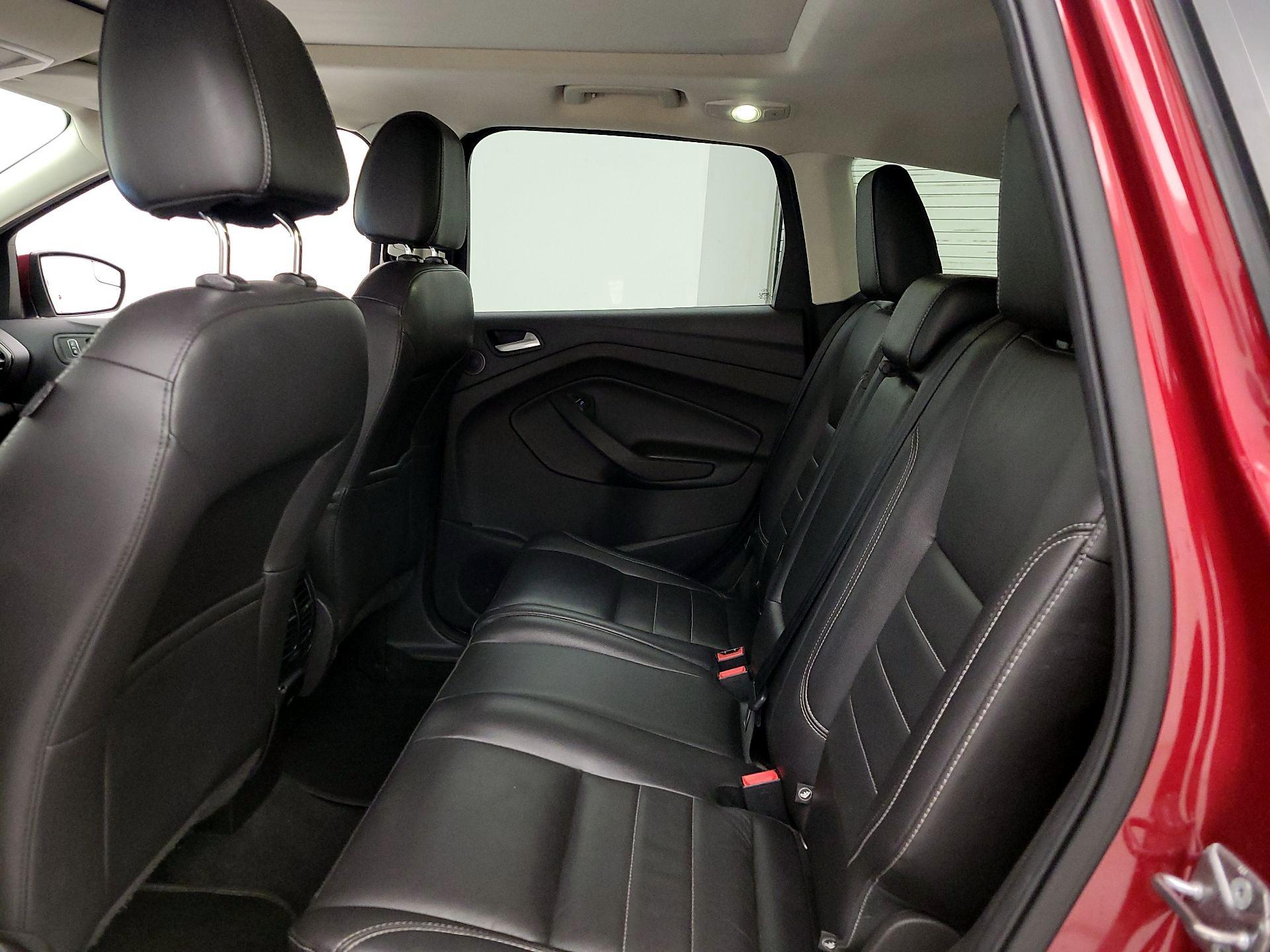 Thumbnail: 2016 Ford Escape - 20
