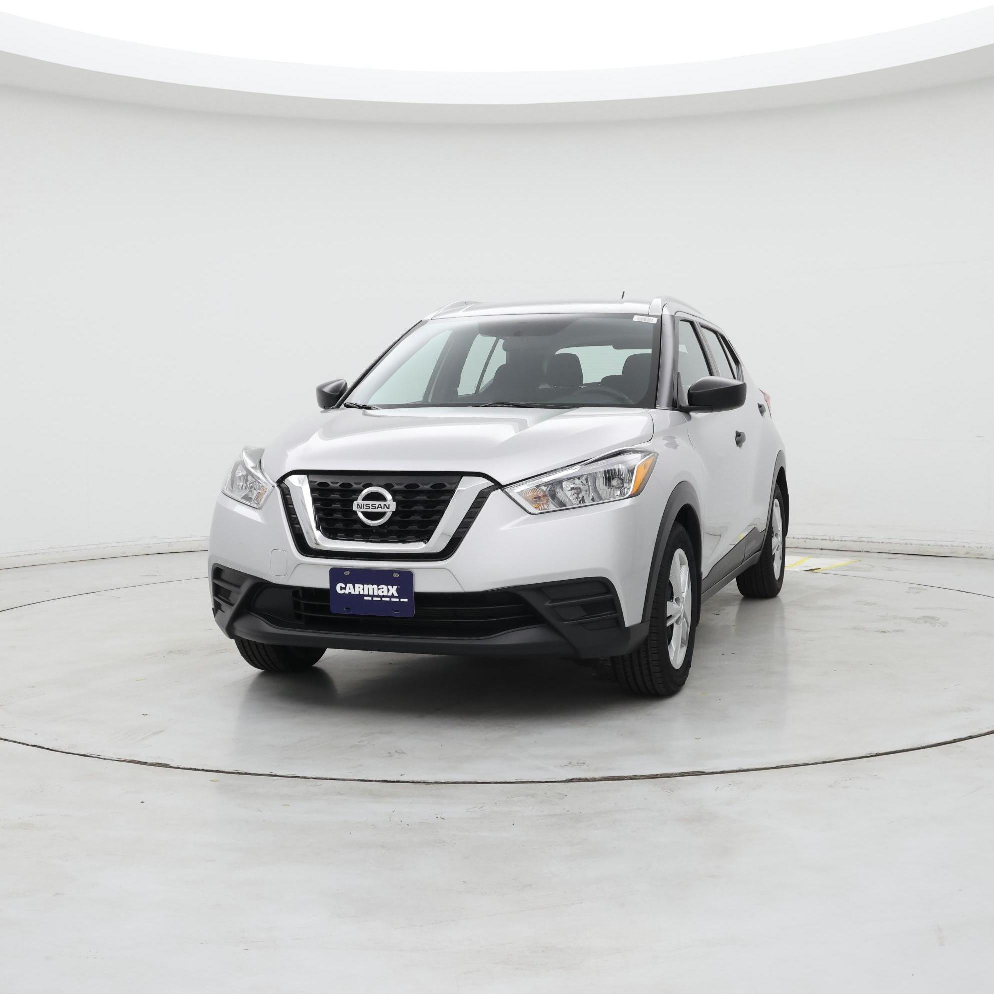 Thumbnail: 2019 Nissan Kicks - 4