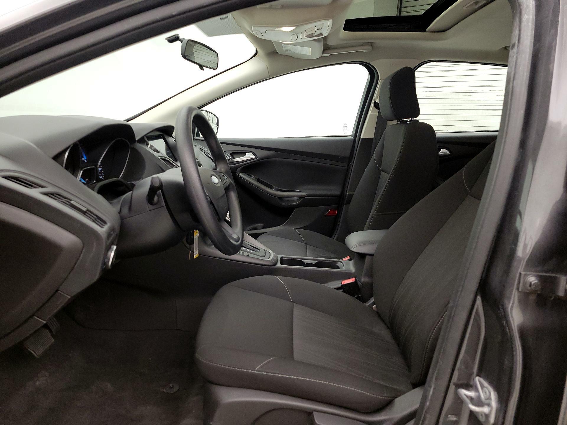 Thumbnail: 2017 Ford Focus - 11