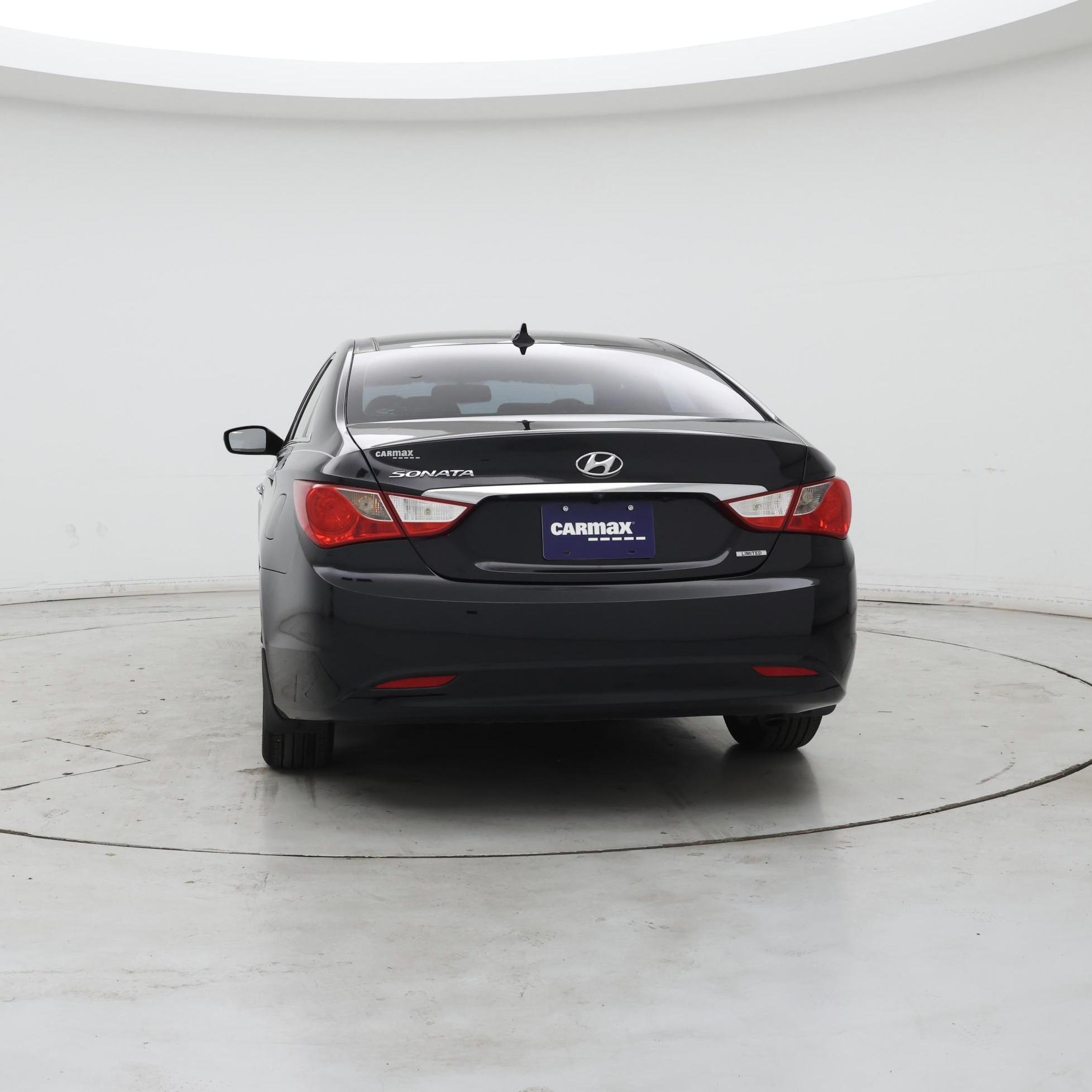 Thumbnail: 2013 Hyundai Sonata - 6