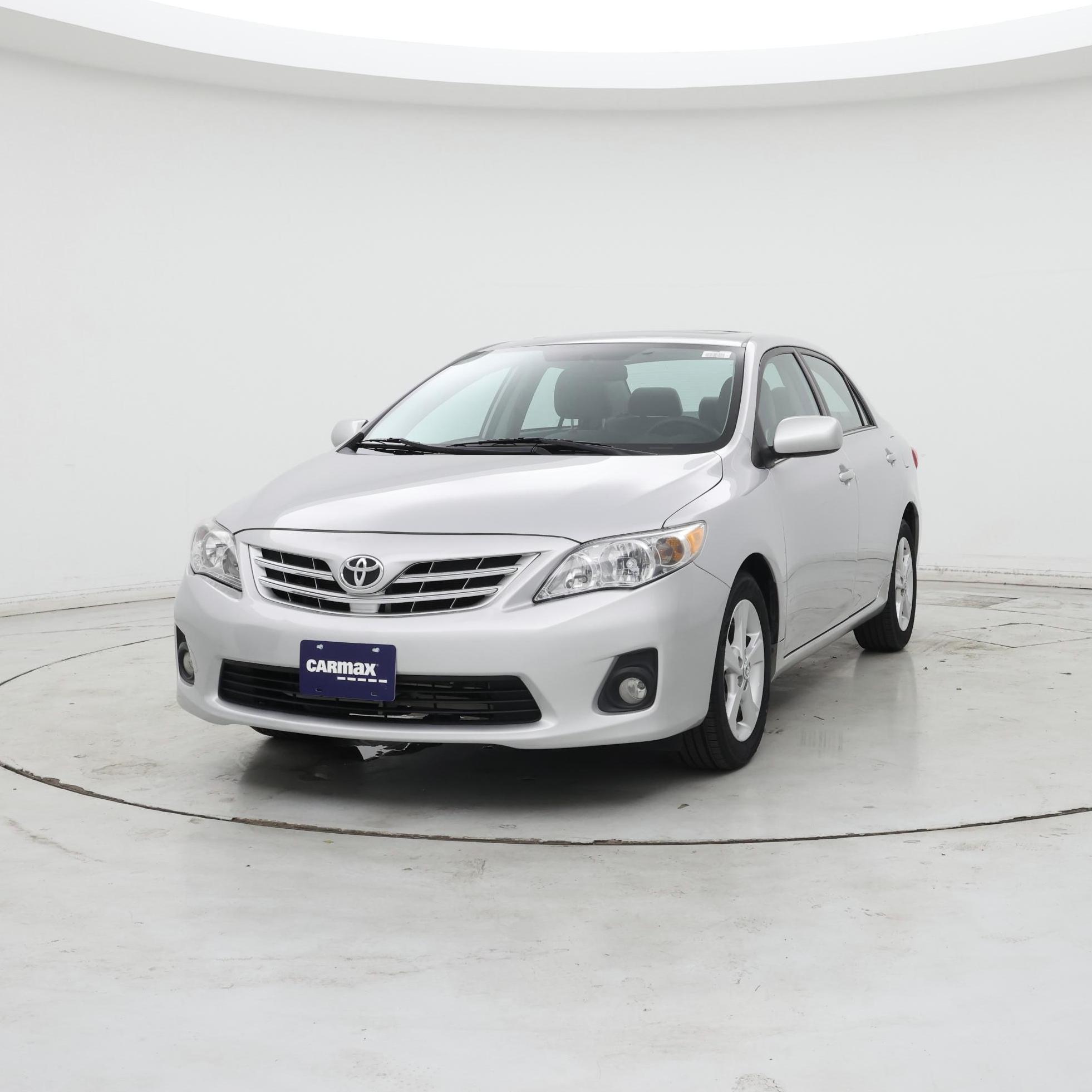 Thumbnail: 2013 Toyota Corolla - 4