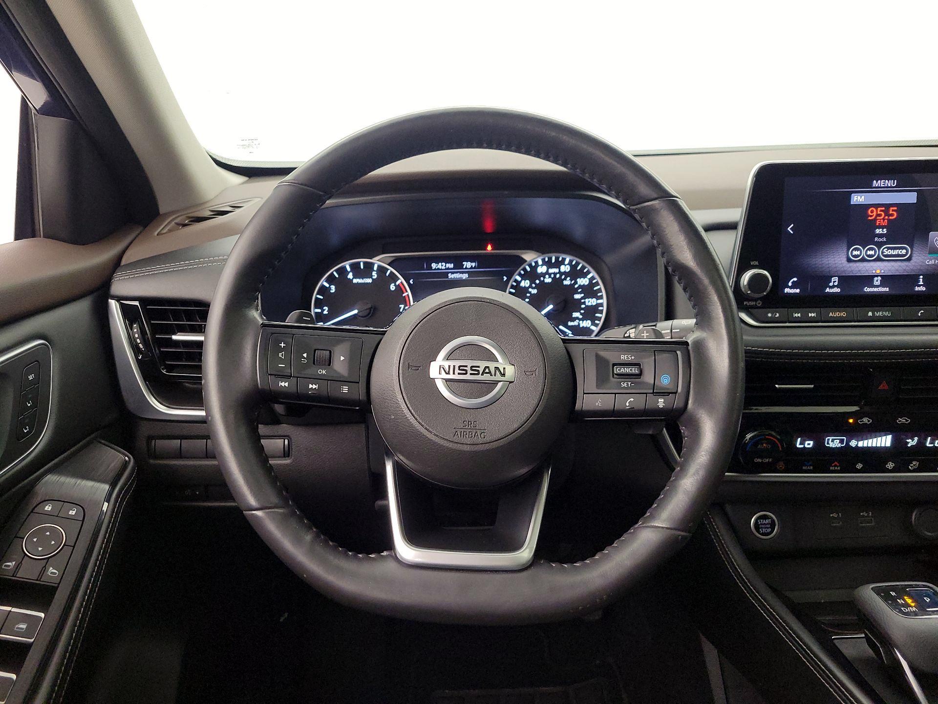 Thumbnail: 2021 Nissan Rogue - 10