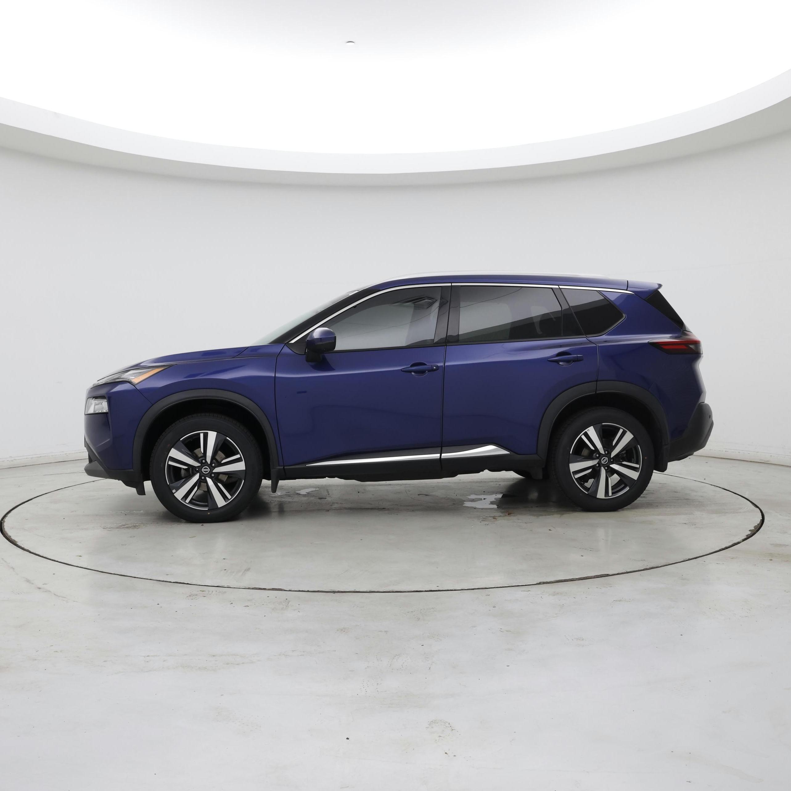 Thumbnail: 2021 Nissan Rogue - 3