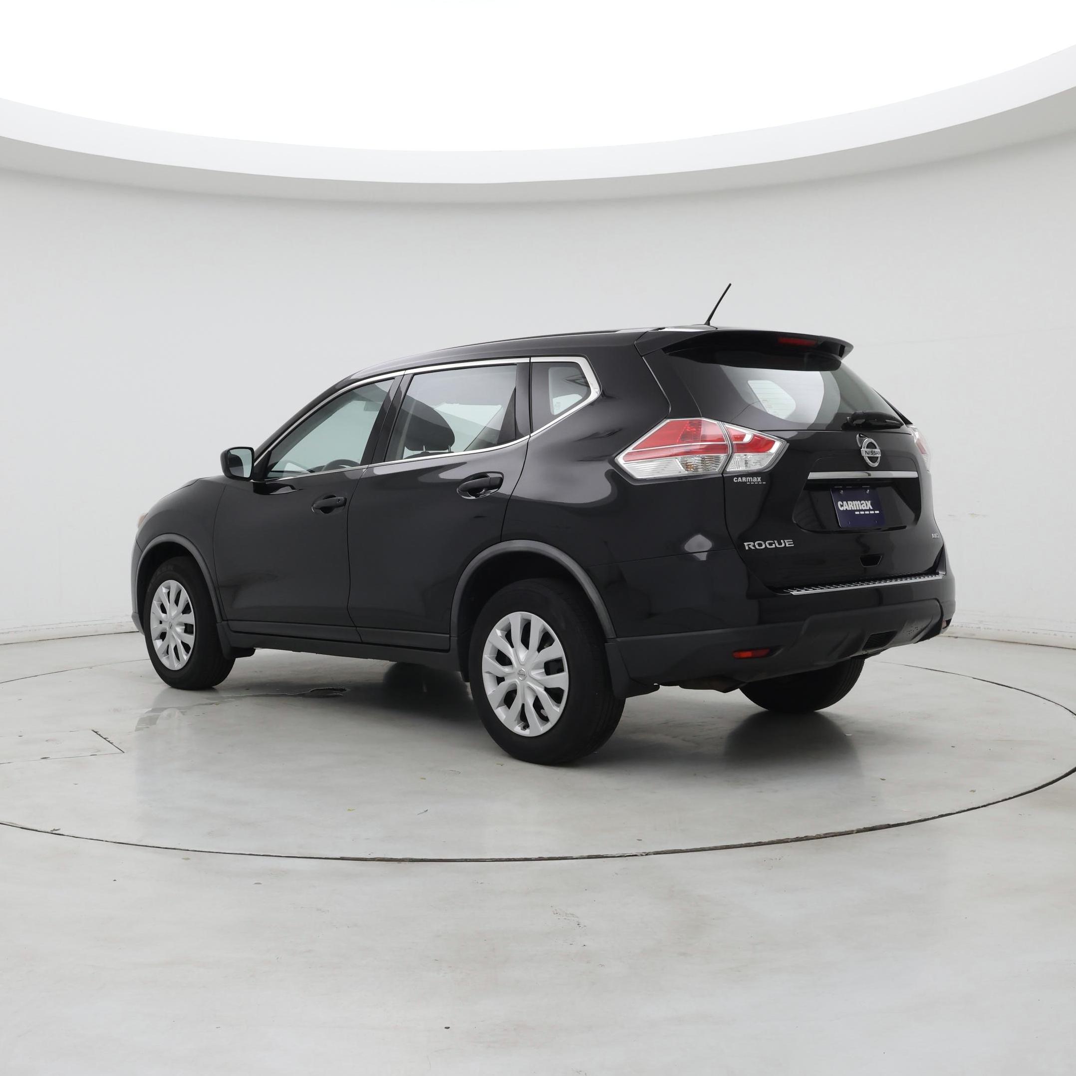 Thumbnail: 2016 Nissan Rogue - 2
