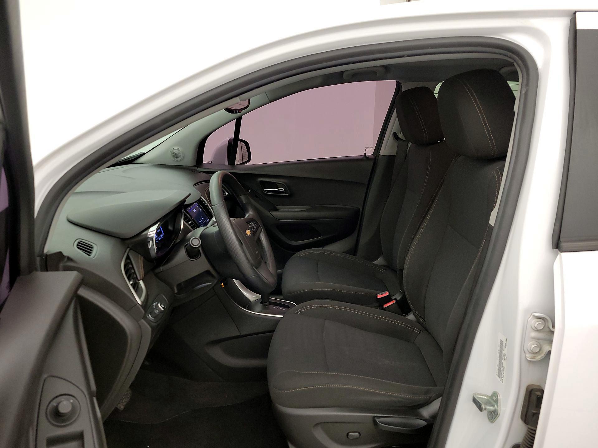 Thumbnail: 2020 Chevrolet Trax - 11